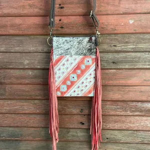 030 Carrie - Salt/Pepper w/ Fiesta Navajo