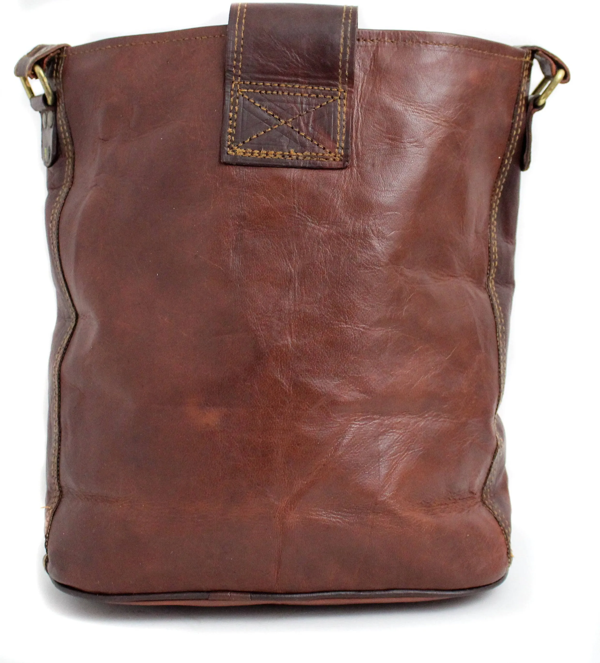10" LEATHER BUCKET BAG