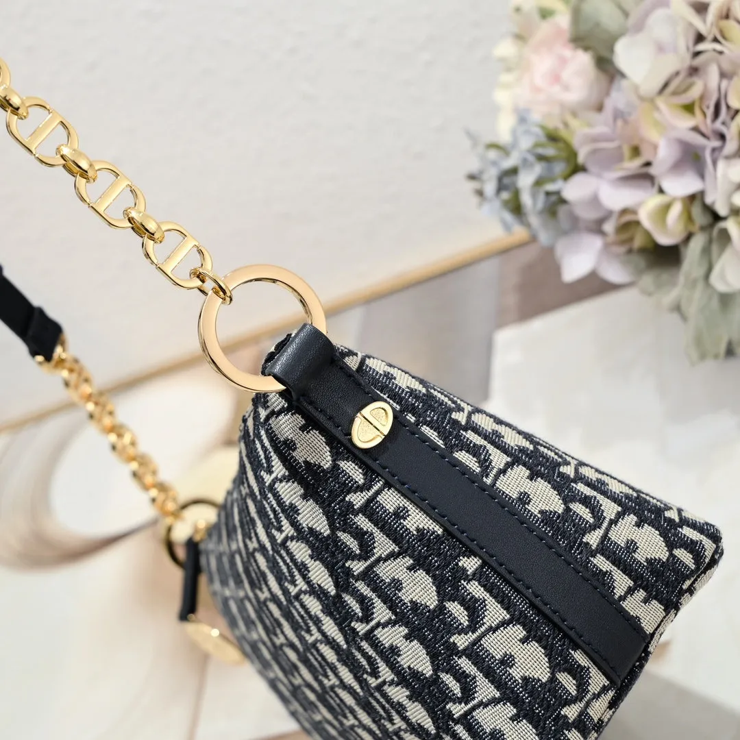 2 Colors Seasonal New Chain Handbags