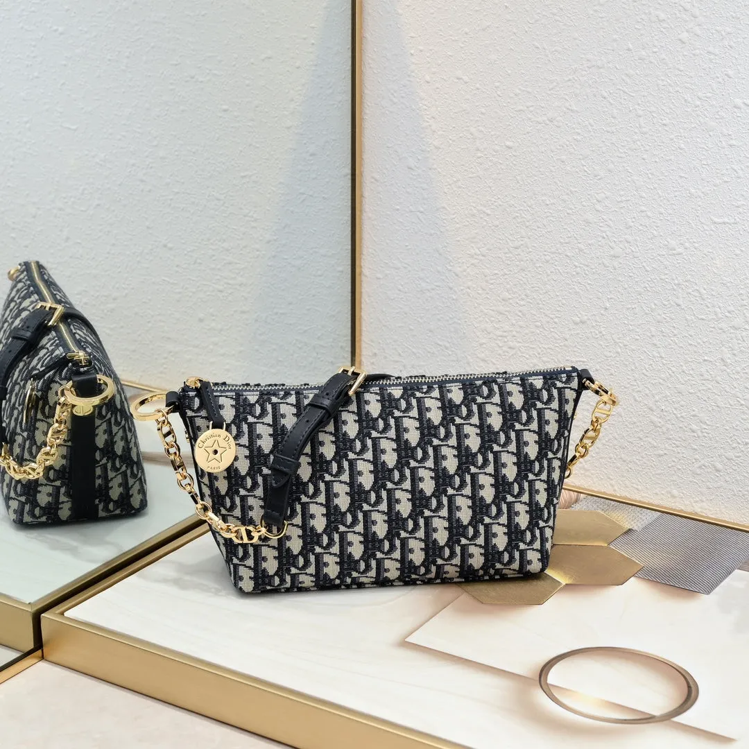 2 Colors Seasonal New Chain Handbags