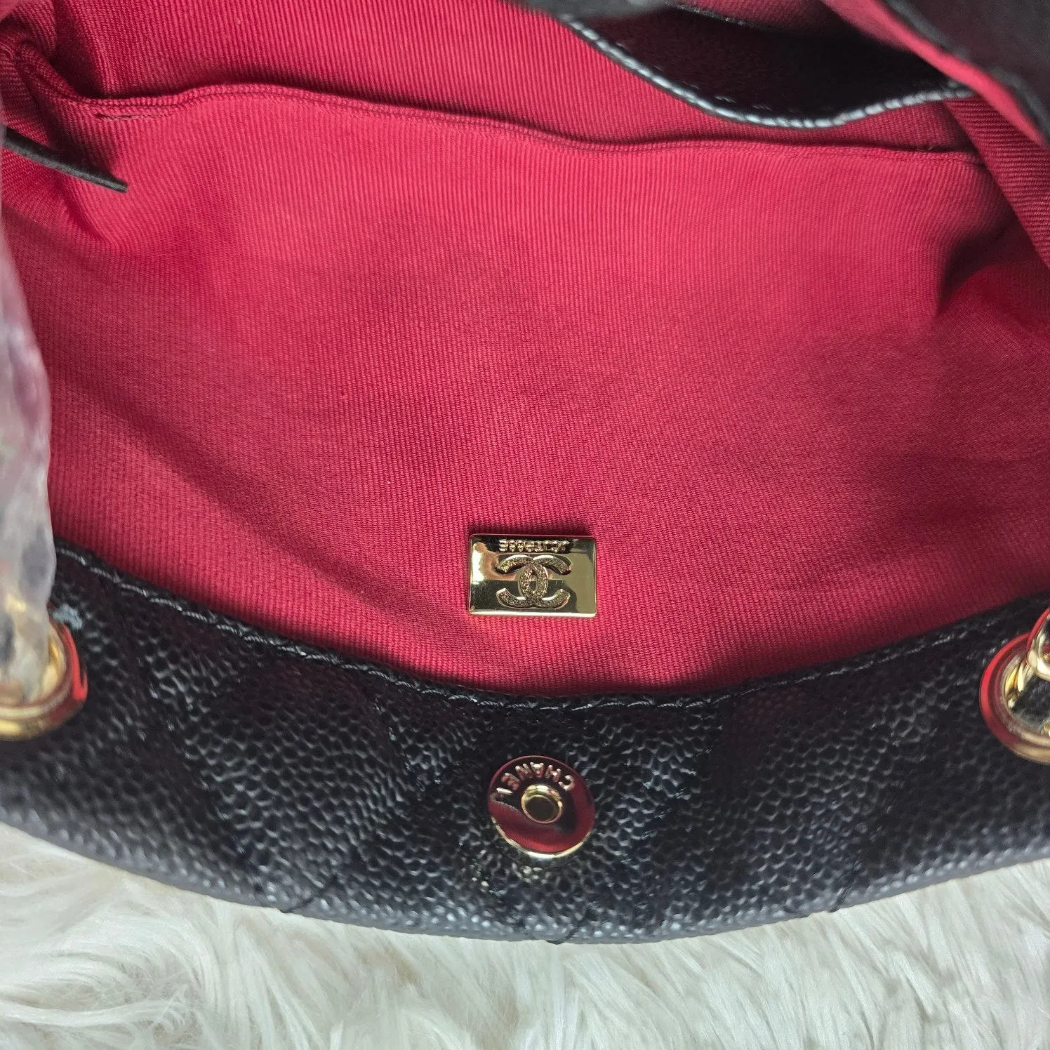 3 Color - Smooth Calfskin Diamond Quilt Tote Bag