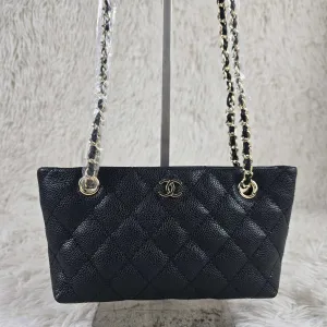 3 Color - Smooth Calfskin Diamond Quilt Tote Bag