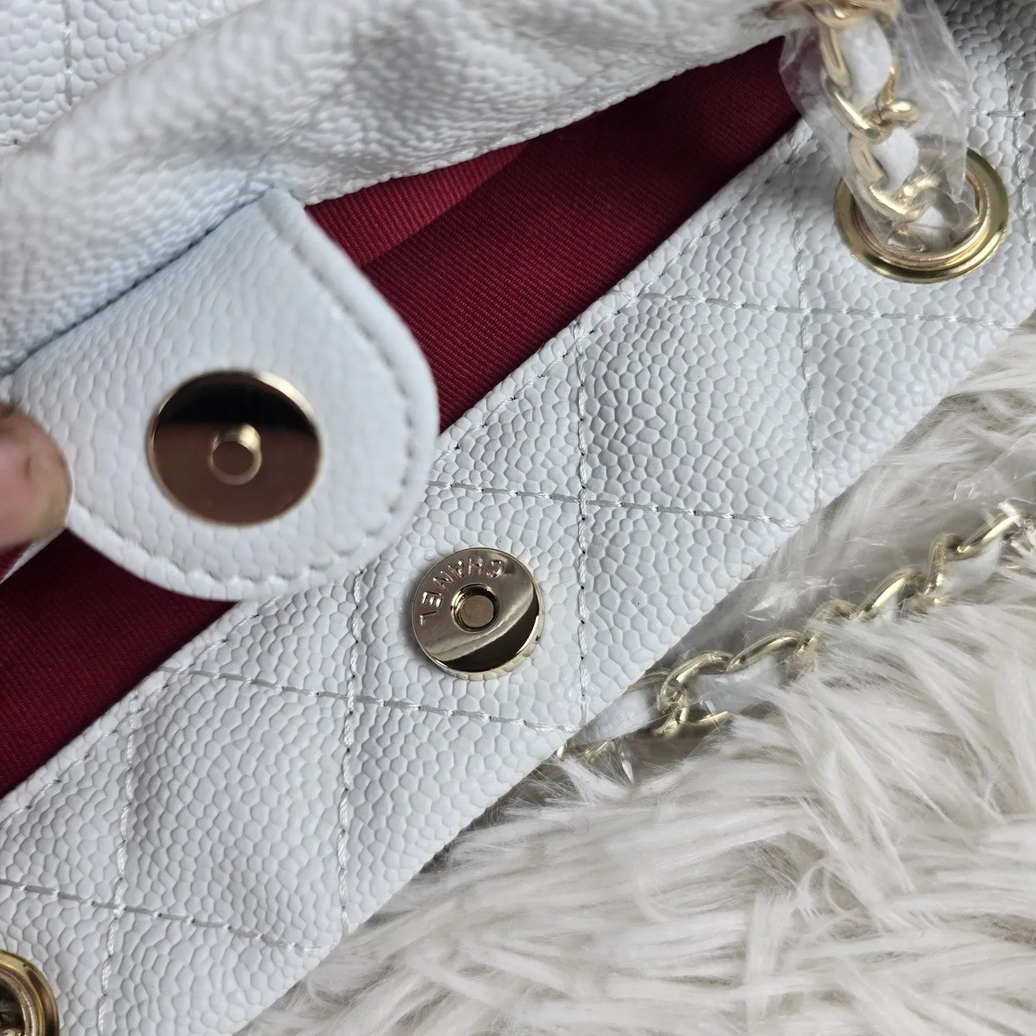 3 Color - Smooth Calfskin Diamond Quilt Tote Bag