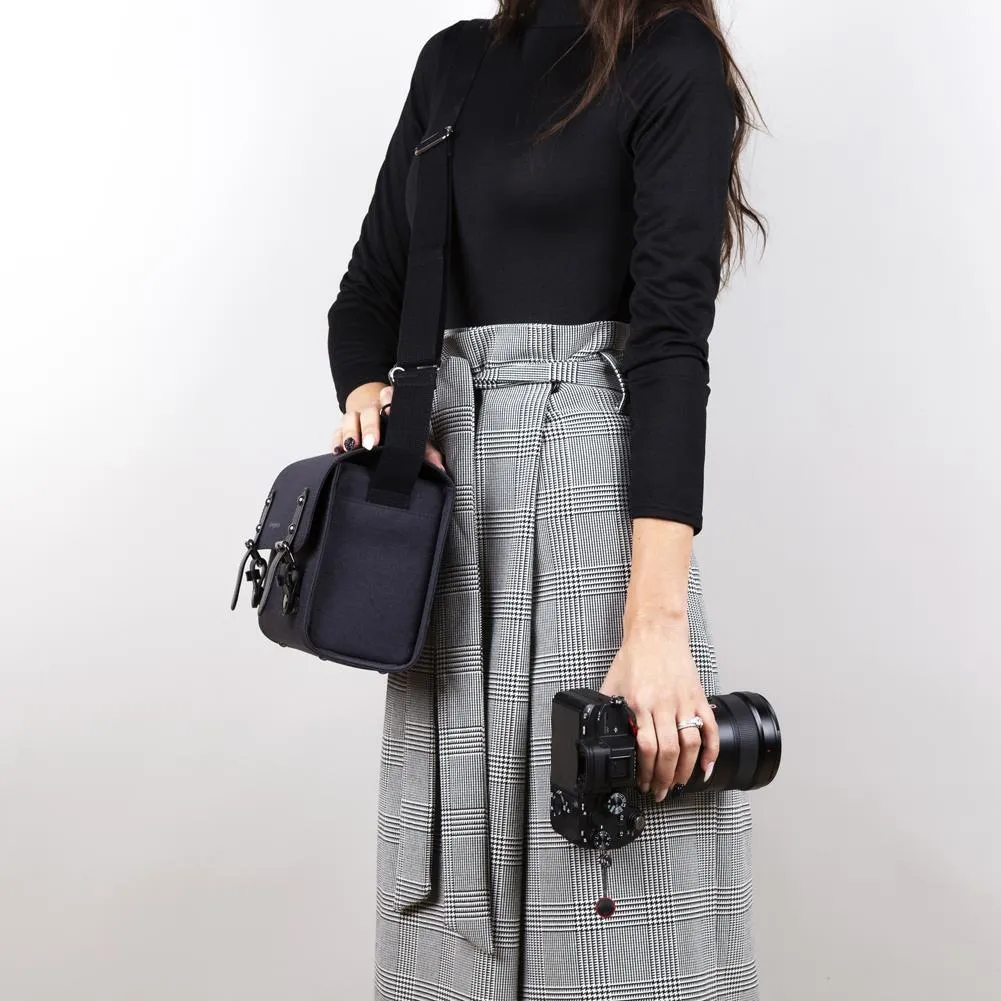 Binalpath Canvas Black Camera Shoulder Bag - Ace