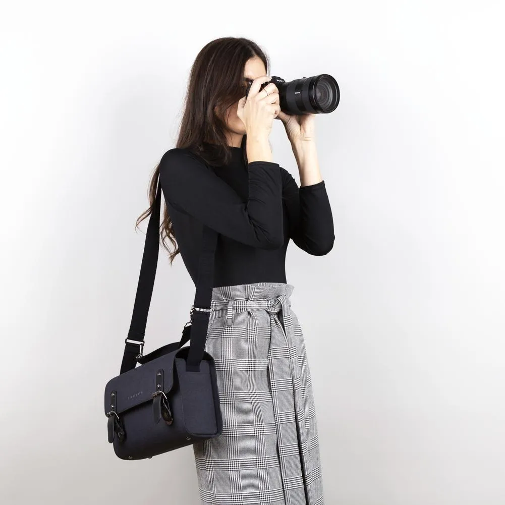 Binalpath Canvas Black Camera Shoulder Bag - Ace