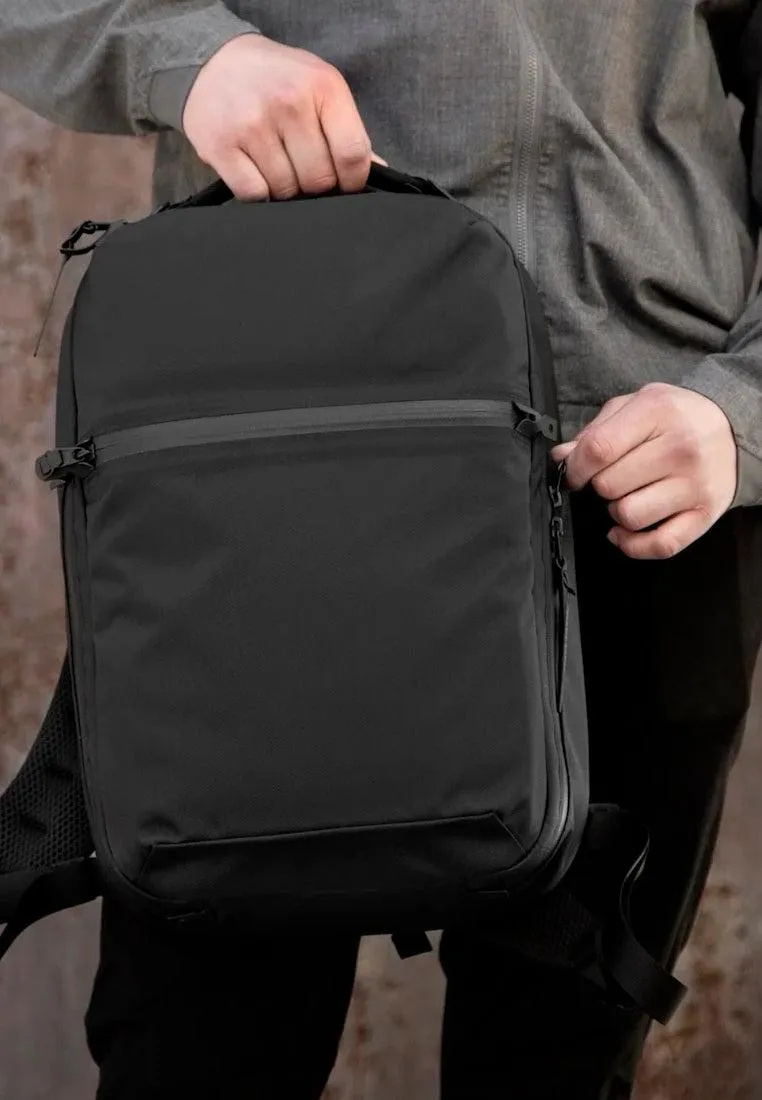 Black Ember Citadel 20 Jet Black