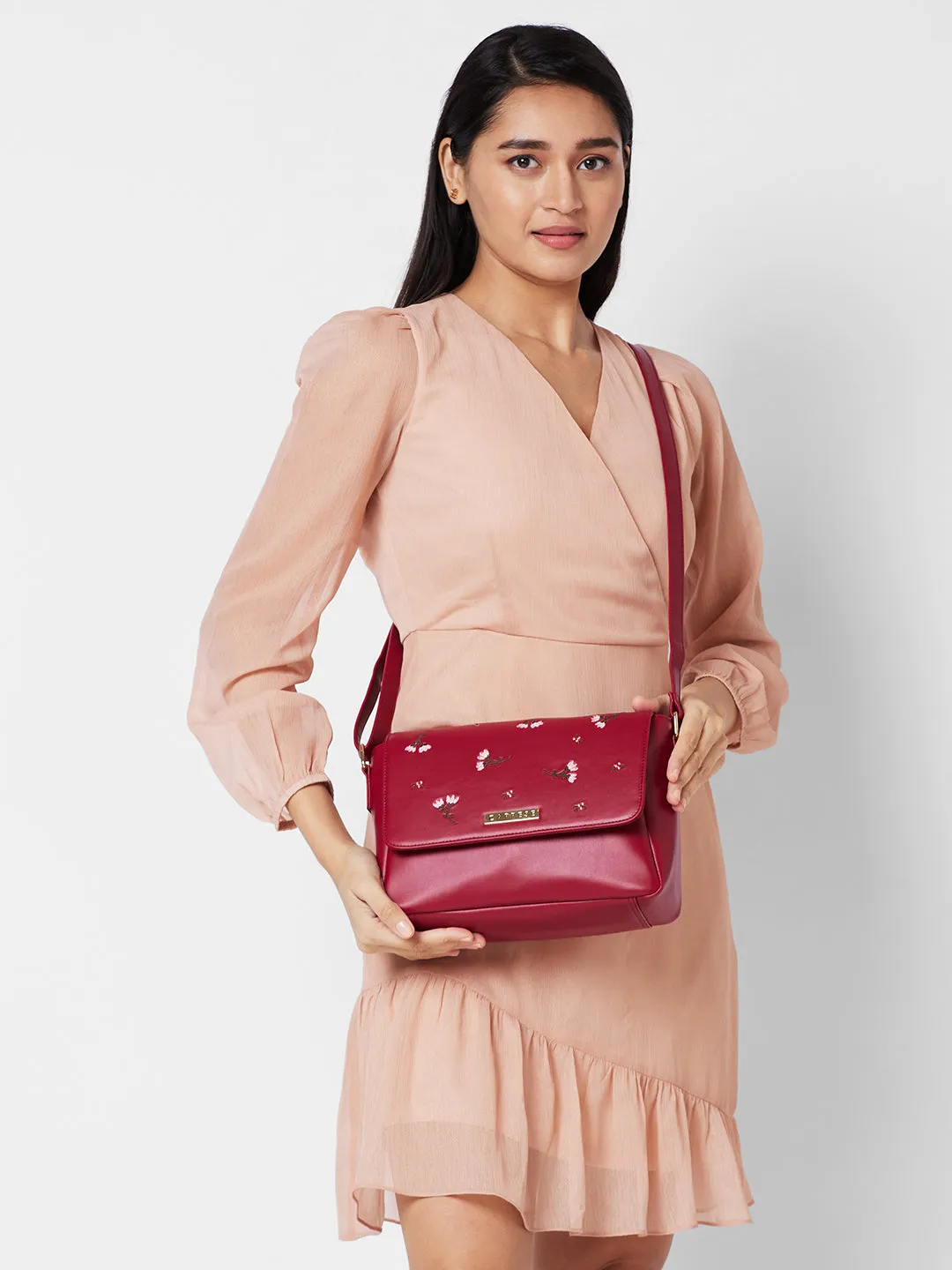 Caprese Dara Sling Large Maroon