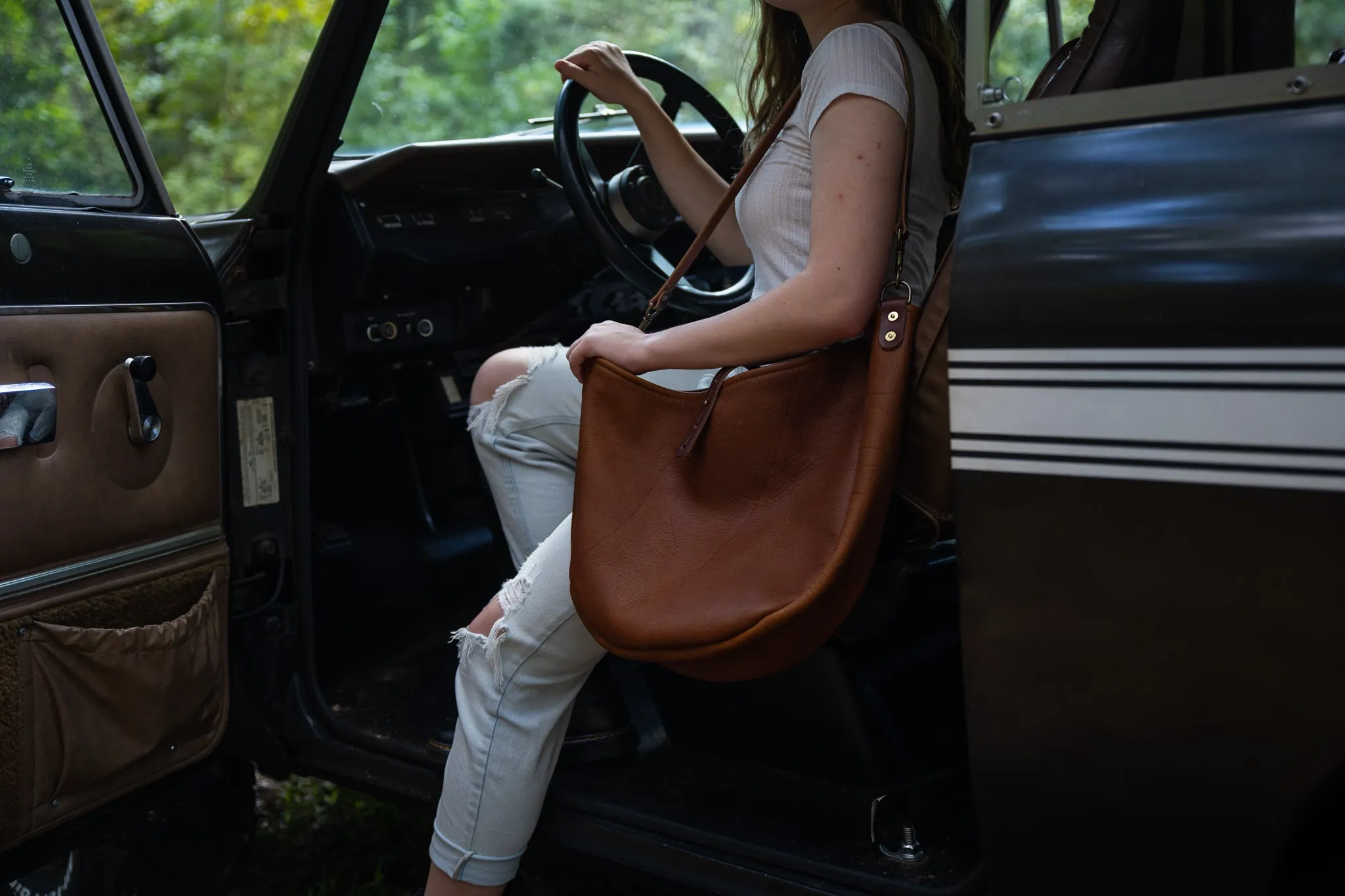 CELESTE LEATHER HOBO BAG - LARGE - CRANBERRY