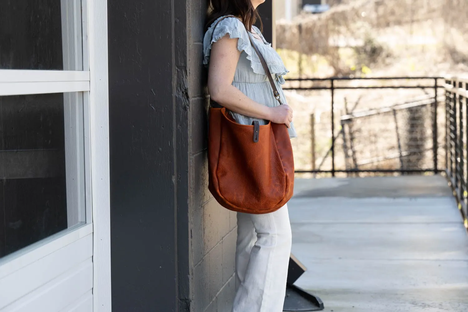 CELESTE LEATHER HOBO BAG - LARGE - TANGERINE BISON
