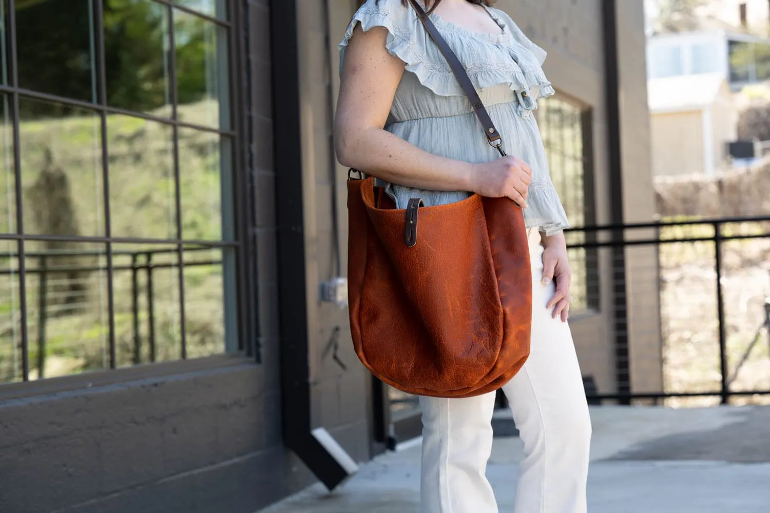CELESTE LEATHER HOBO BAG - LARGE - TANGERINE BISON