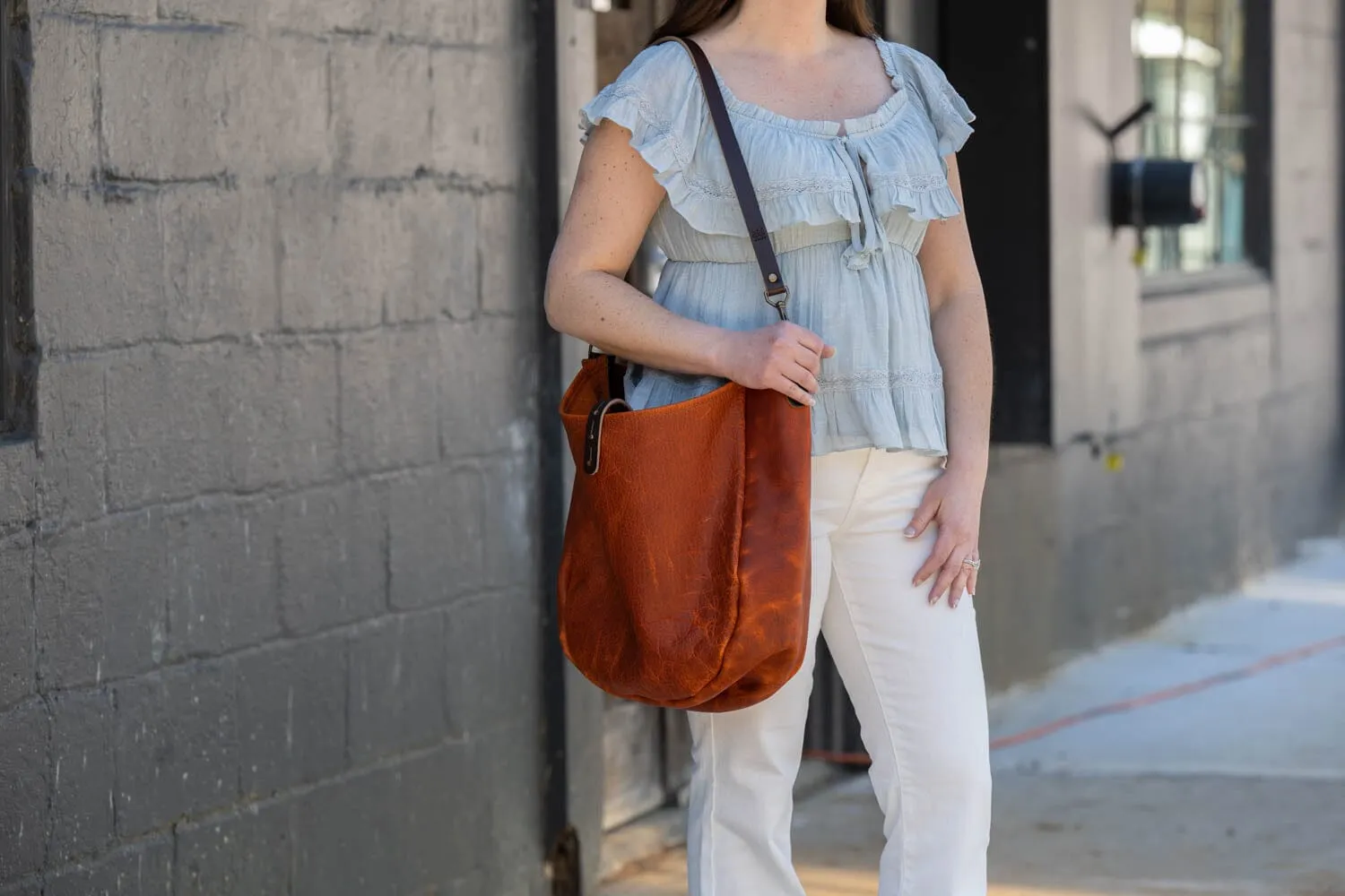 CELESTE LEATHER HOBO BAG - LARGE - TANGERINE BISON