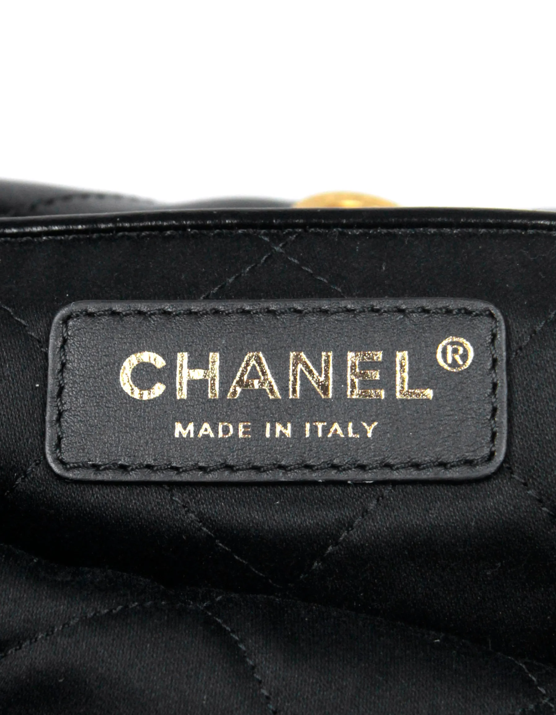 Chanel Black Shiny Calfskin Quilted Small Chanel 22 Tote Bag