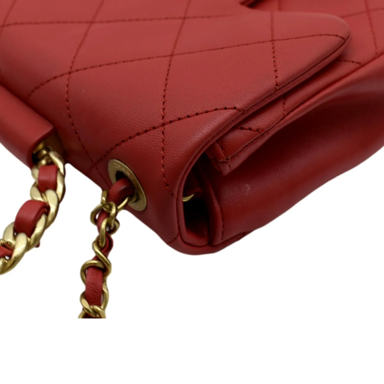 CHANEL Mini In The Loop Quilted  Leather Shoulder Bag Red