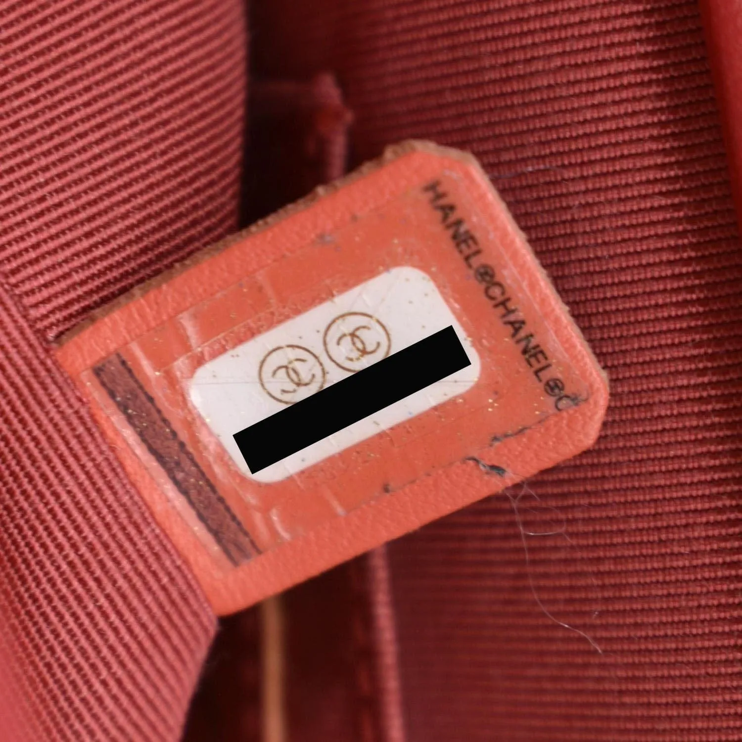 CHANEL Mini In The Loop Quilted  Leather Shoulder Bag Red
