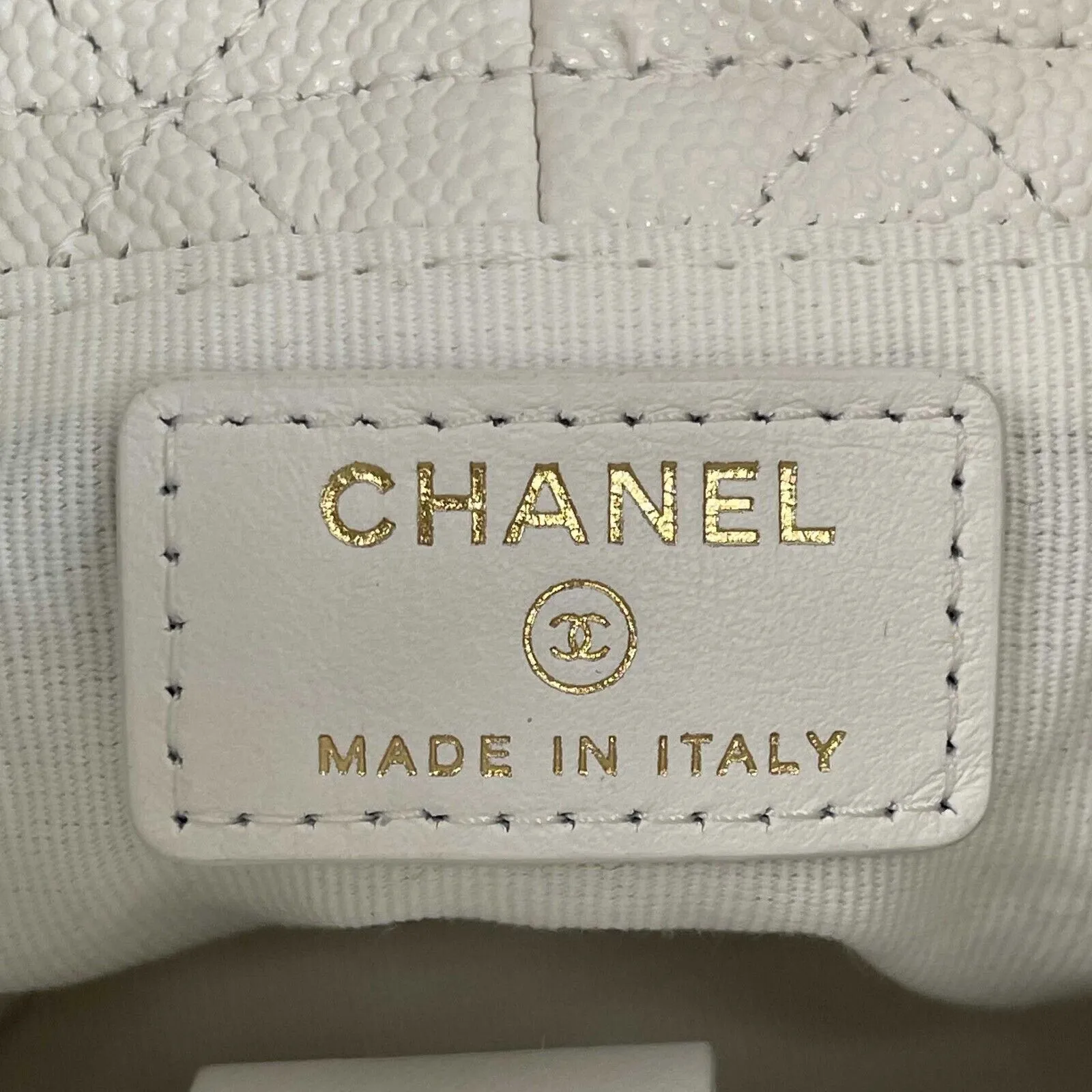 CHANEL - NEW Mini Bucket Bag - White Cavier Leather / God 10 Coins CC Crossbody