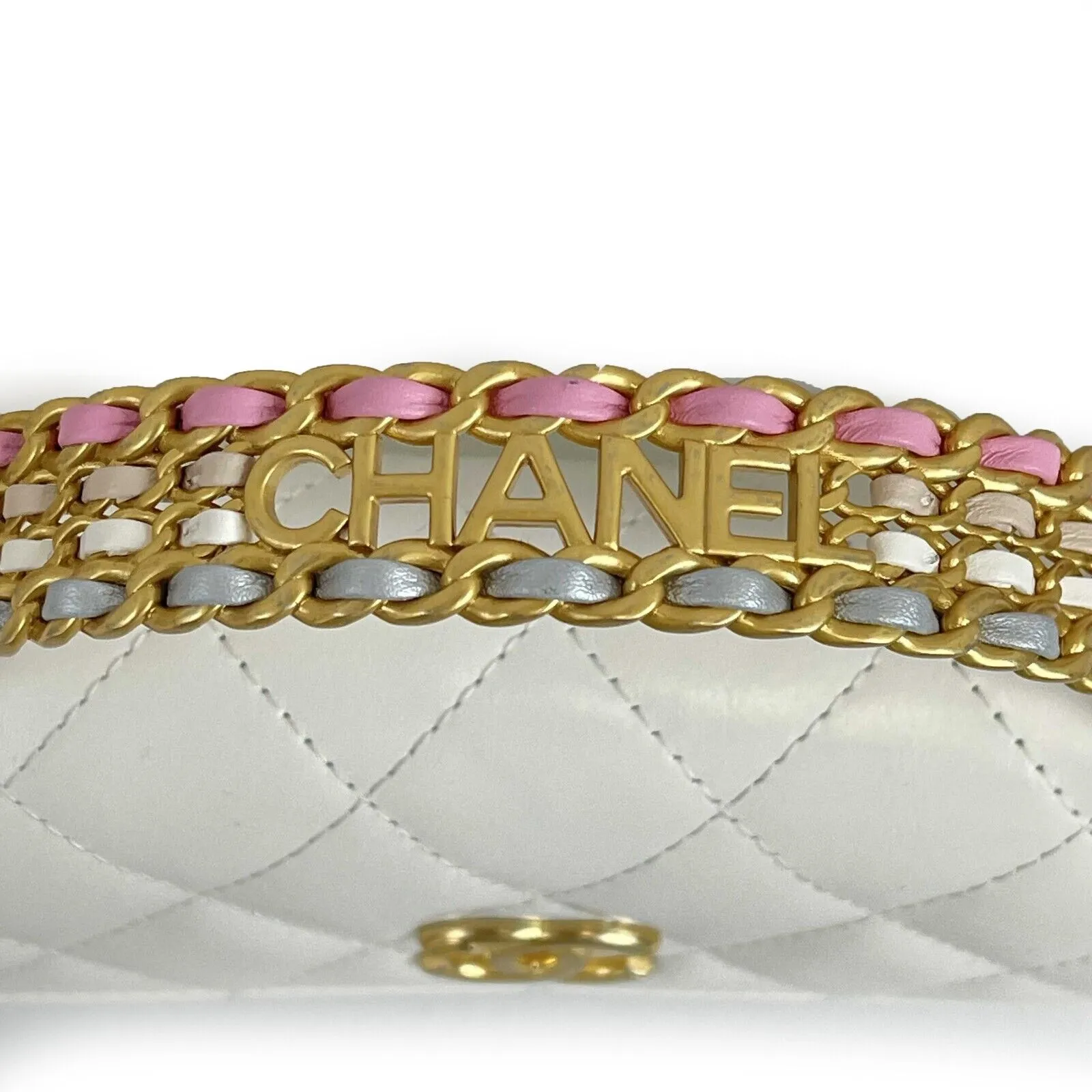 CHANEL - Phone Holder Quilted White Lambskin CC ‘CHANEL’ Top Handle / Crossbody