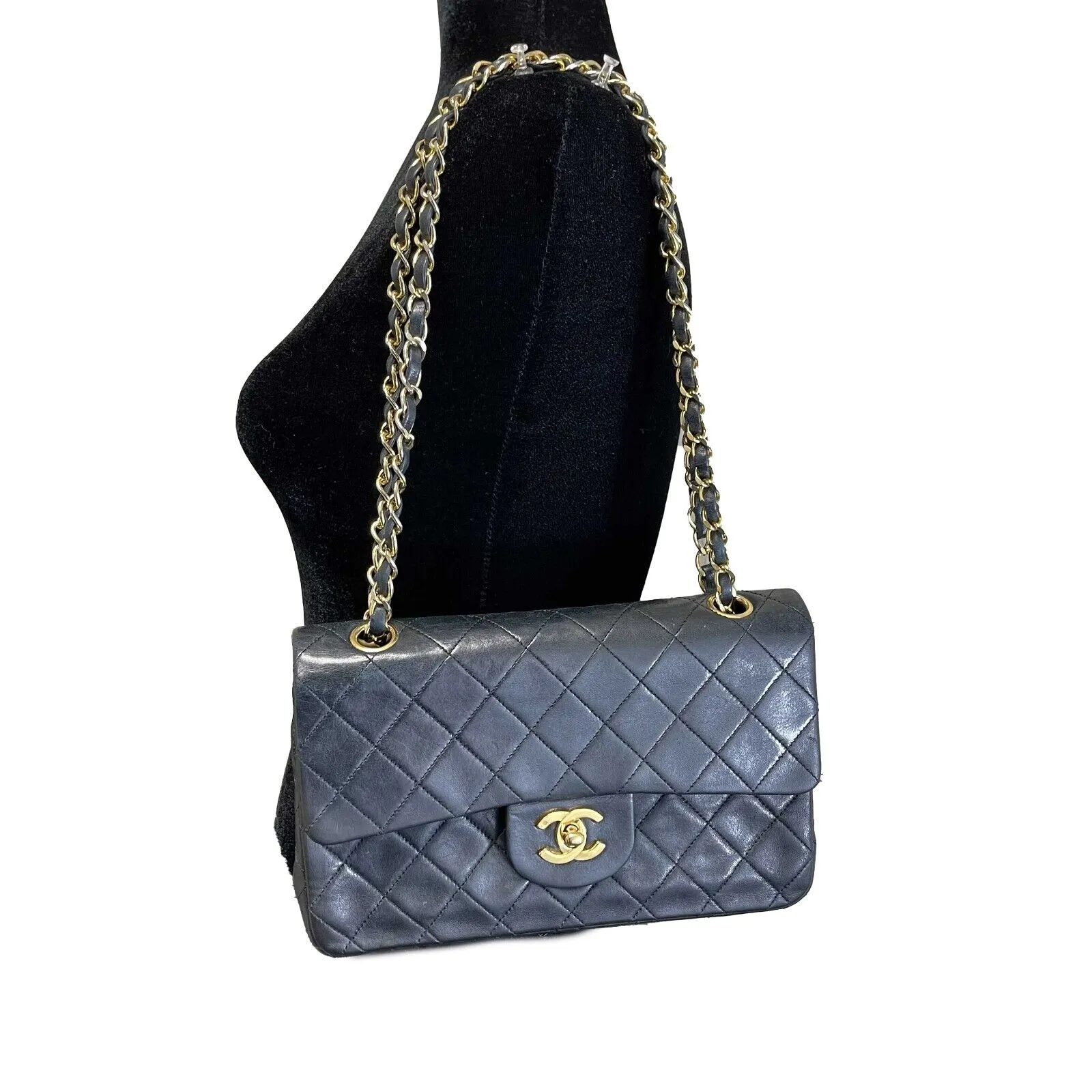 CHANEL- Vintage Medium Classic Double Flap - Black Shoulder Bag / Crossbody