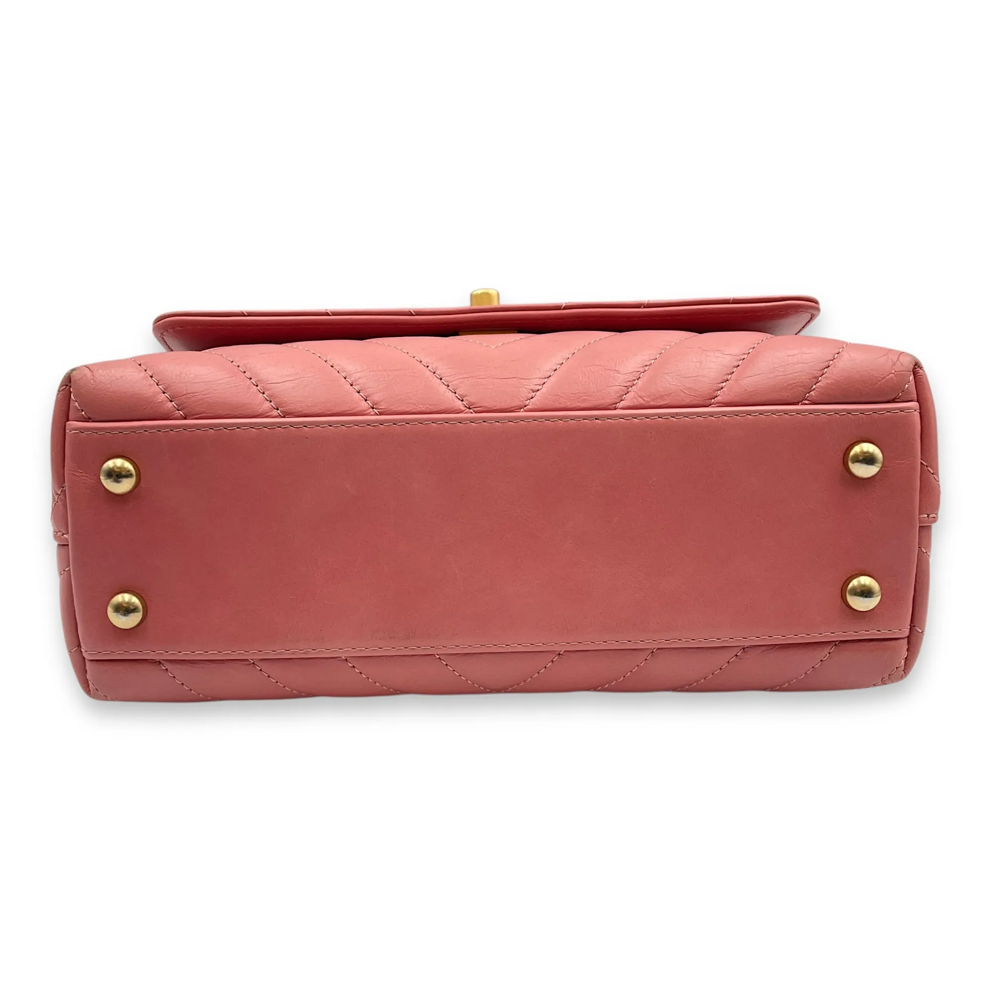 Chevron Coco Handle Small Pink Crossbody Bag in Calf, Lizard Handle, Gold hardware