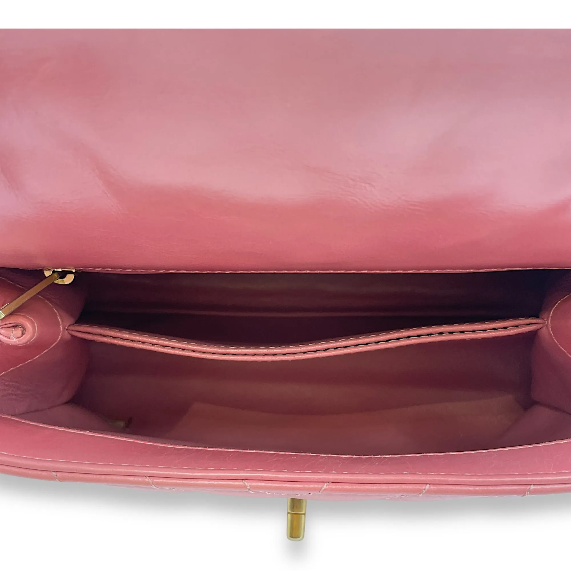 Chevron Coco Handle Small Pink Crossbody Bag in Calf, Lizard Handle, Gold hardware