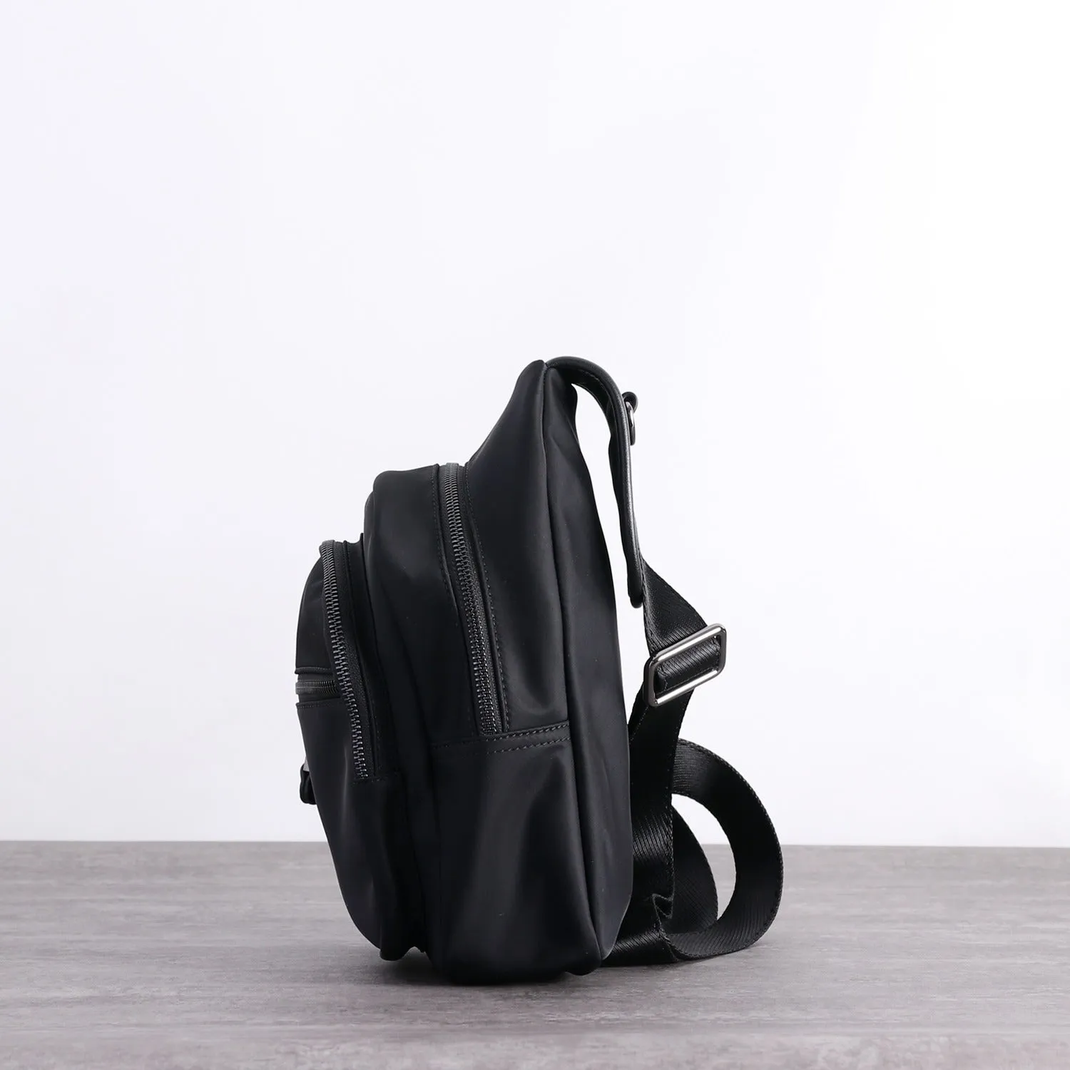 Crossbody Nylon Bag Black Small Sling Bag for Men Cross Body Chest Bag Chest Bags for Men