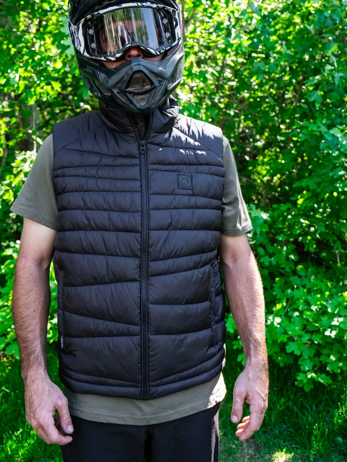 Earth Tripper Puff Weste - BLACK
