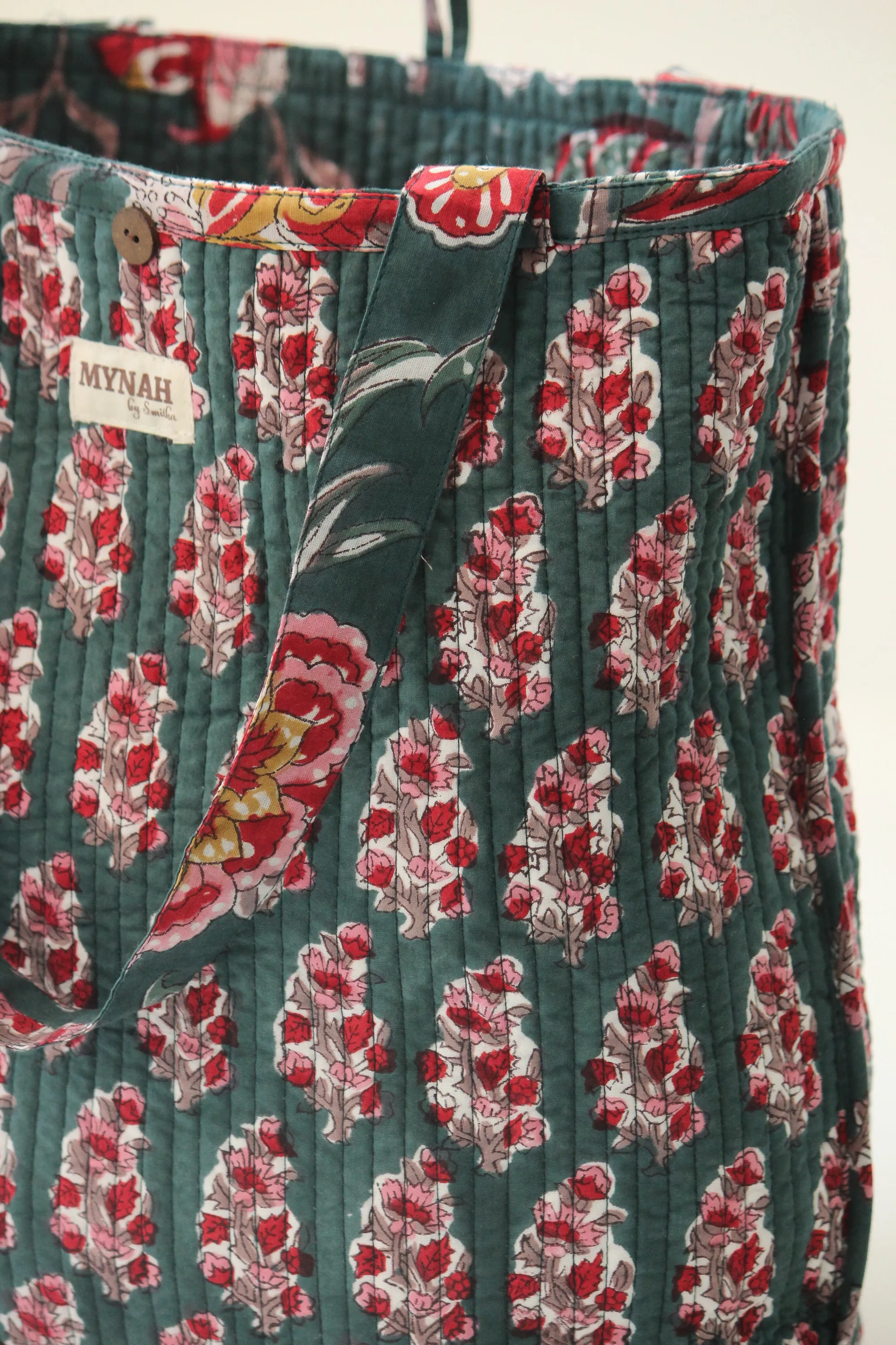 Emerald forest floral print tote bag-Small laptop size