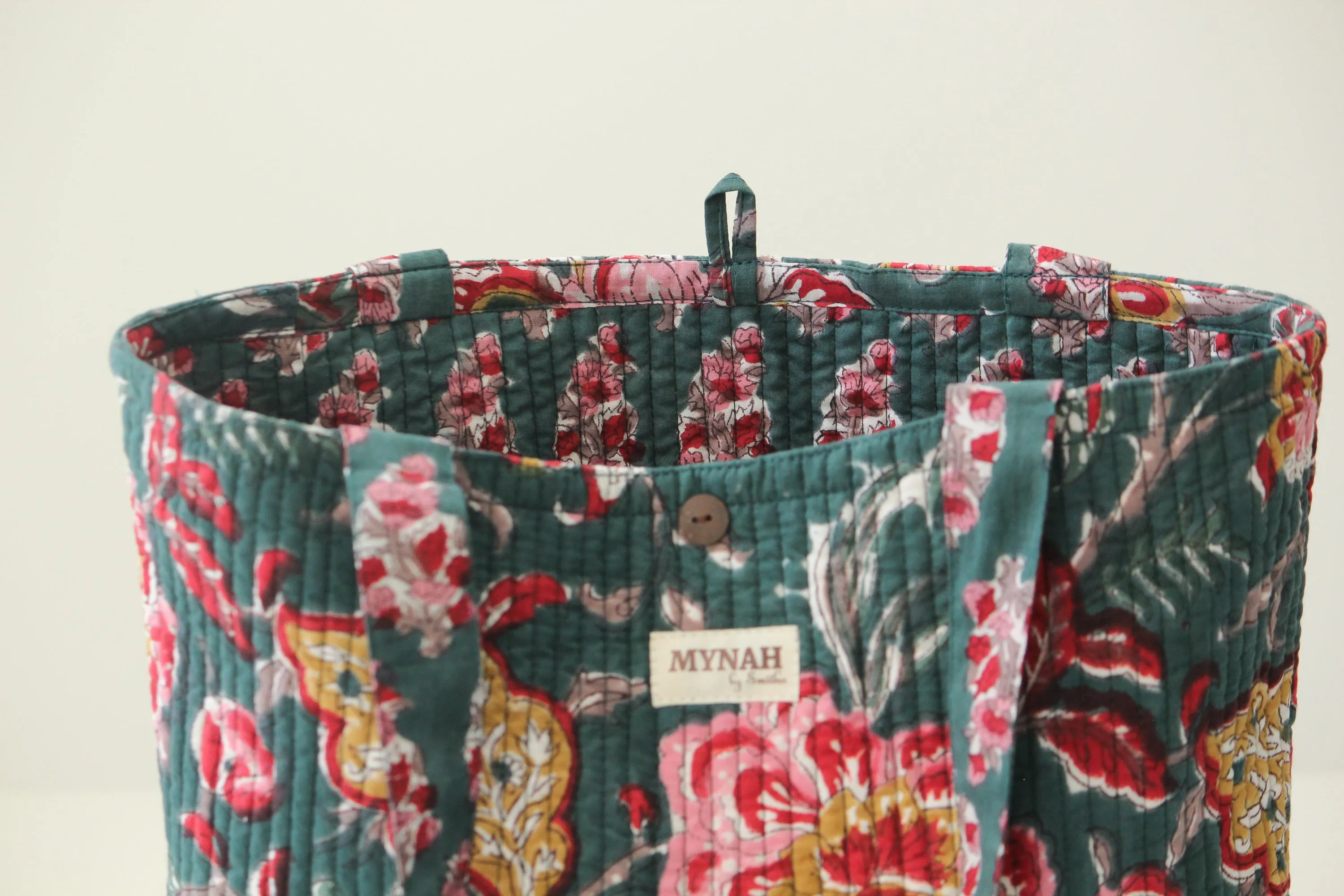 Emerald forest floral print tote bag-Small laptop size