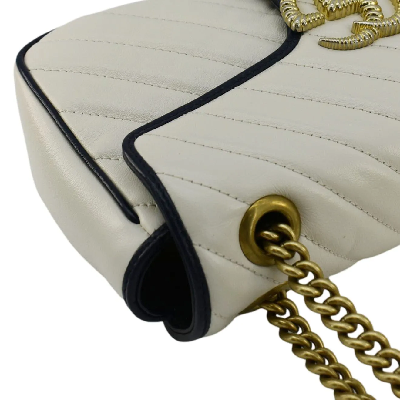 GUCCI GG Marmont Small Diagonal Matelasse Leather Crossbody Bag White 443497