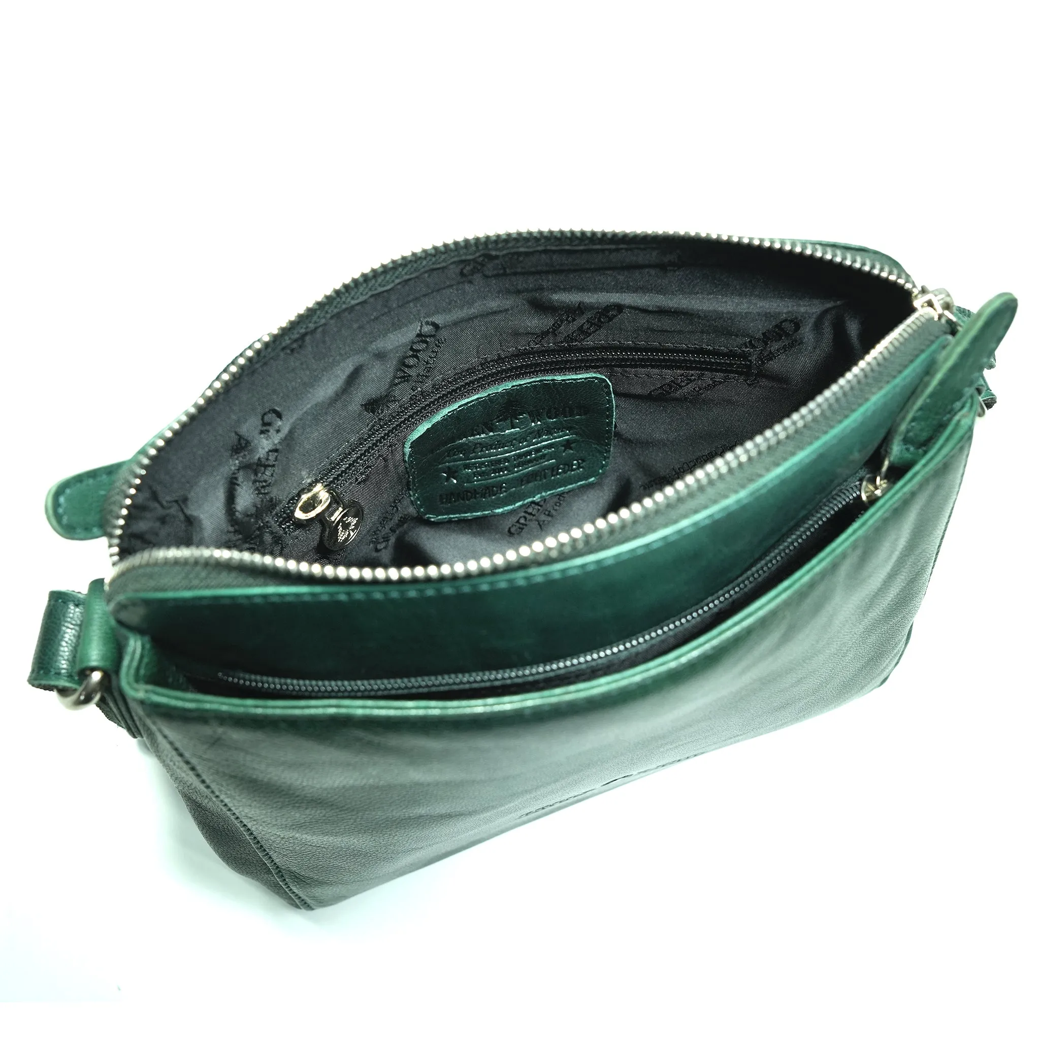 GW448857 ~ Small Crossbody Bag