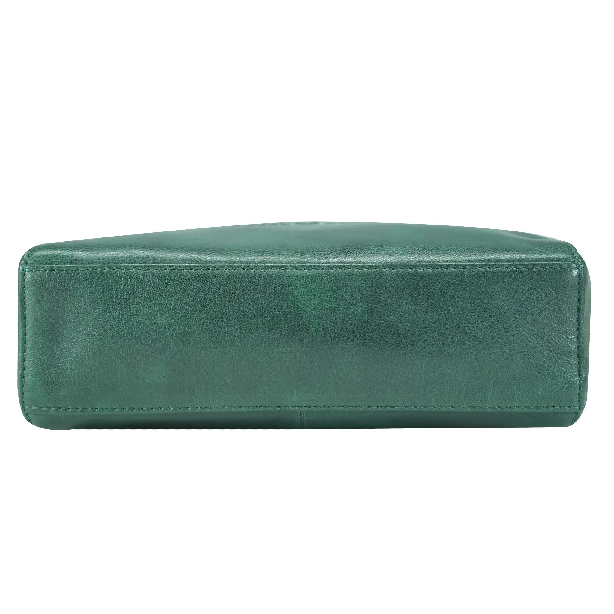 GW448857 ~ Small Crossbody Bag