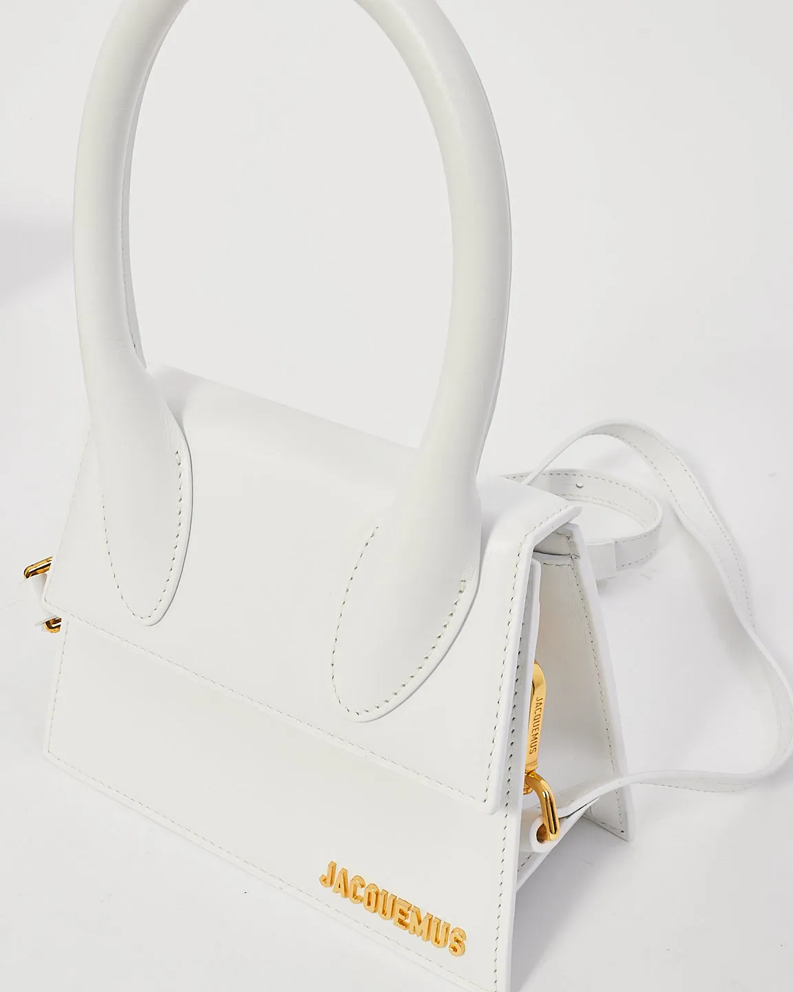 Jacquemus White Leather ‘Le Moyen Chiquito’ Bag
