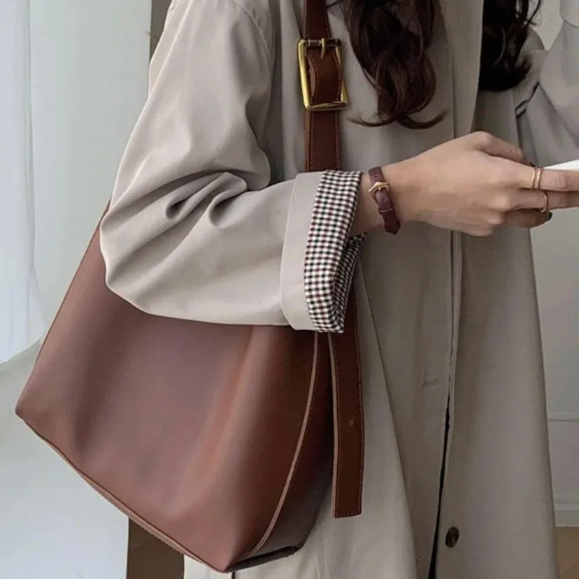 Juliette's Classic Tote Bag