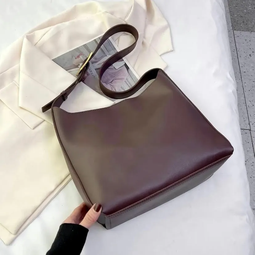 Juliette's Classic Tote Bag