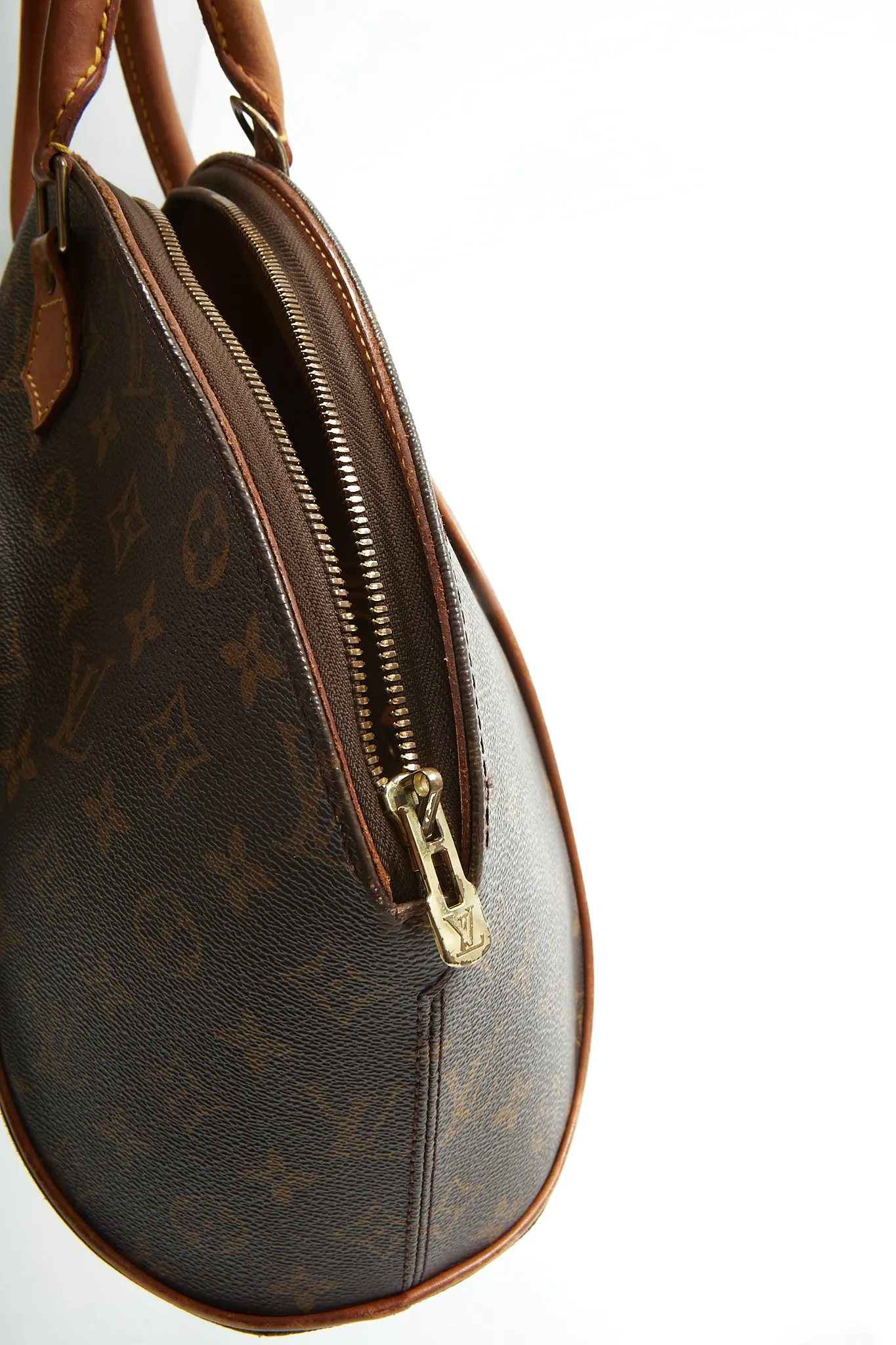 Louis Vuitton Monogram Canvas Ellipse MM Top Handle Bag