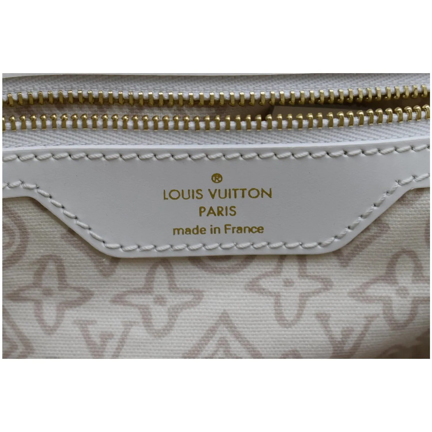 LOUIS VUITTON Tahitienne Cabas GM Monogram Print Canvas Tote Bag Beige