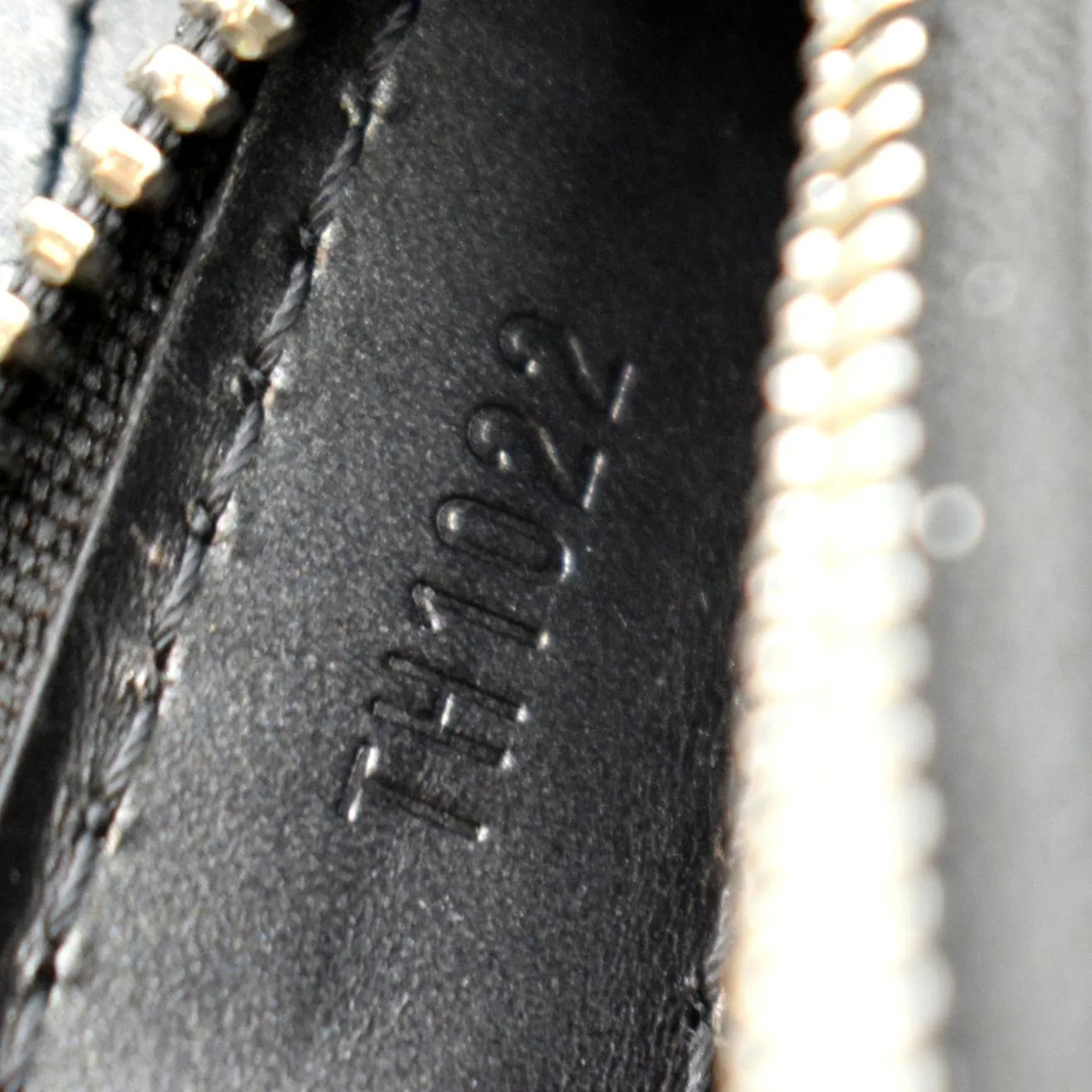 LOUIS VUITTON Willwood GM Monogram Mat Leather Tote Bag Black