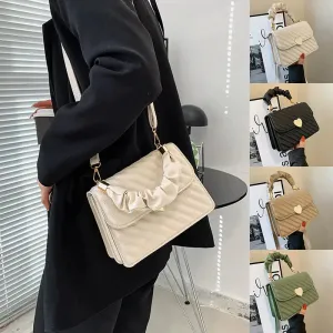 Love Chain Shoulder Bag - Stylish Women's Accessory