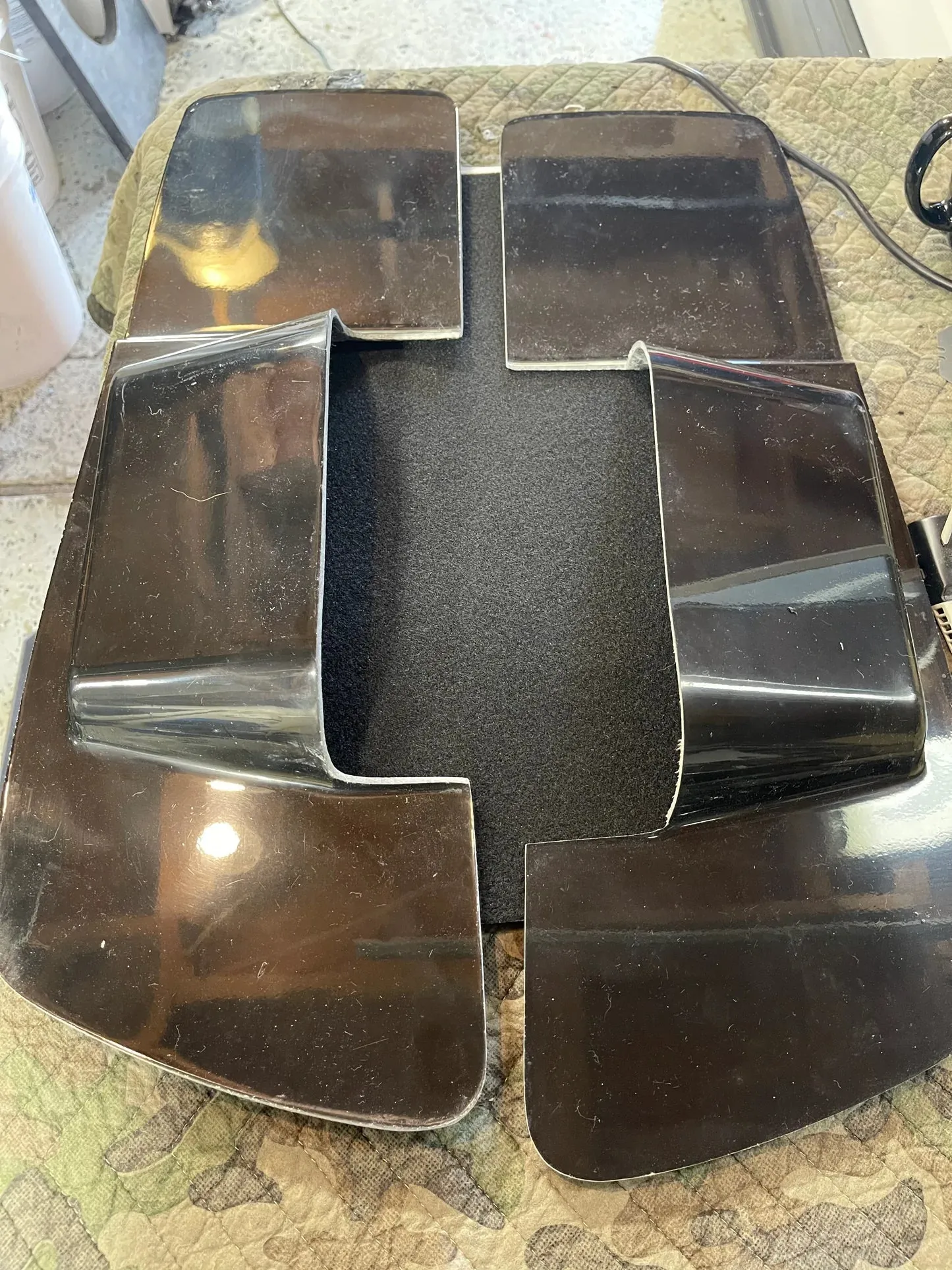 NAGY'S CUSTOMS 13 And Down Kicker 8" Bag Seals