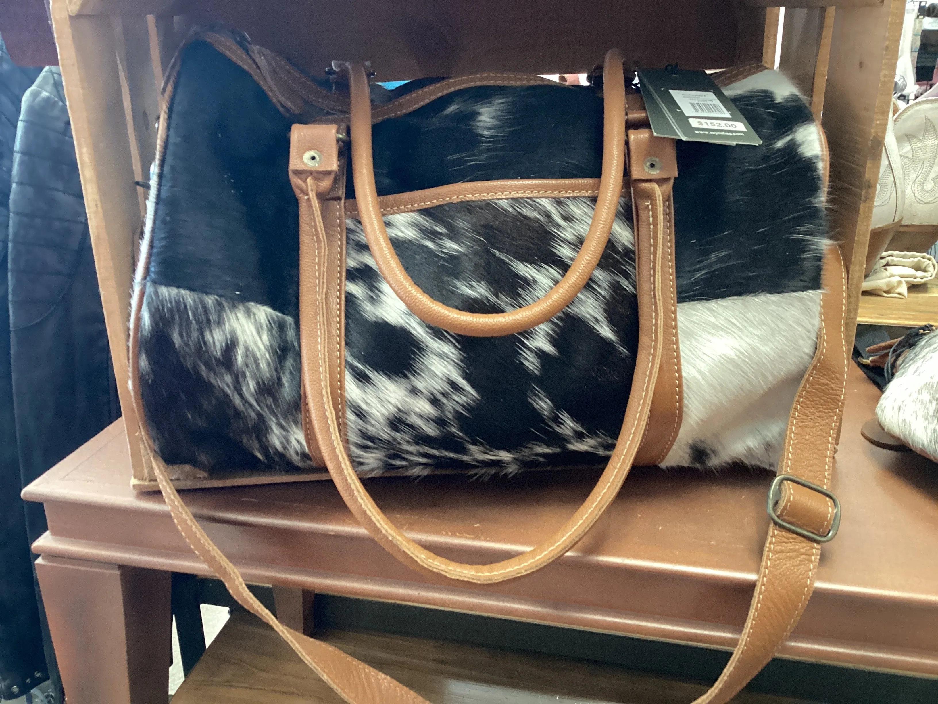 ONYX TRAVELER BAG by Myra Bag