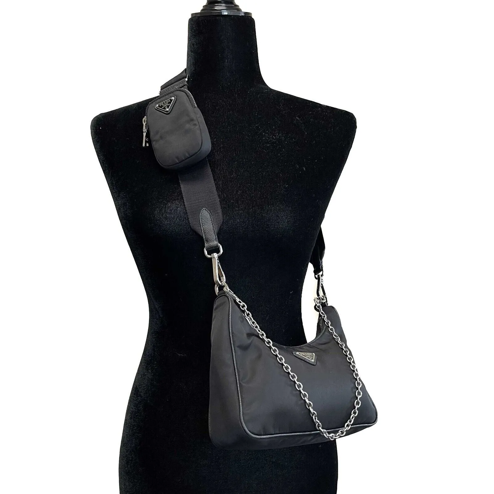 Prada Re-Edition 2005 Shoulder Bag Tessuto Small Black