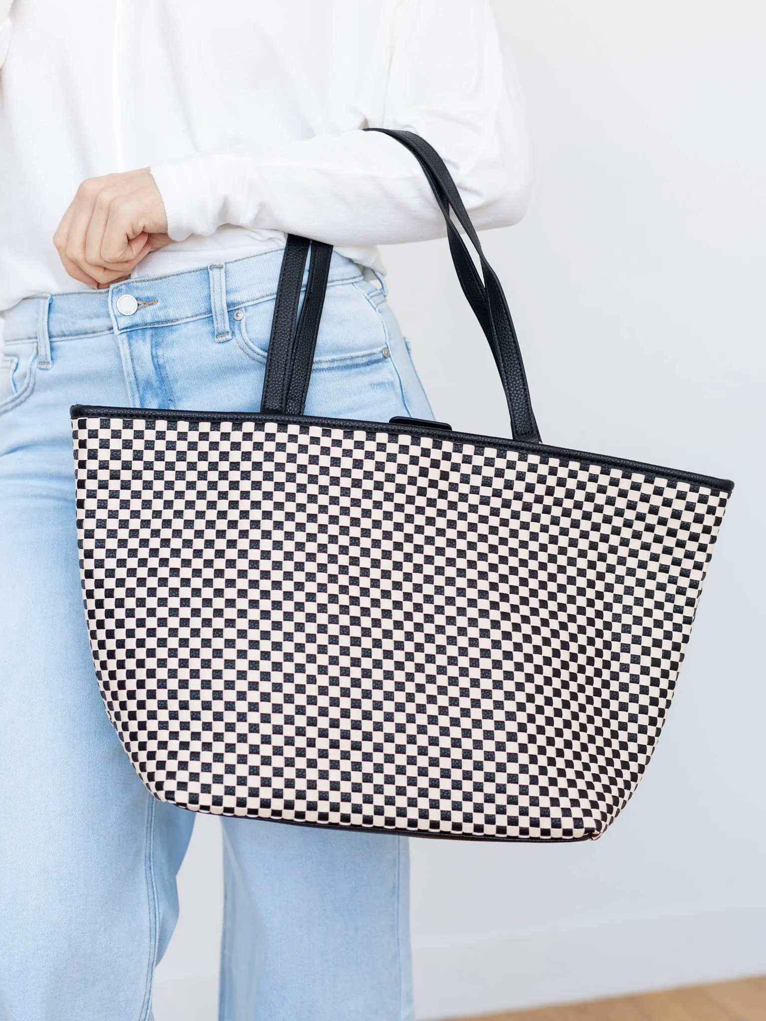 Pretty Simple Woven Tiffany Organizer Tote