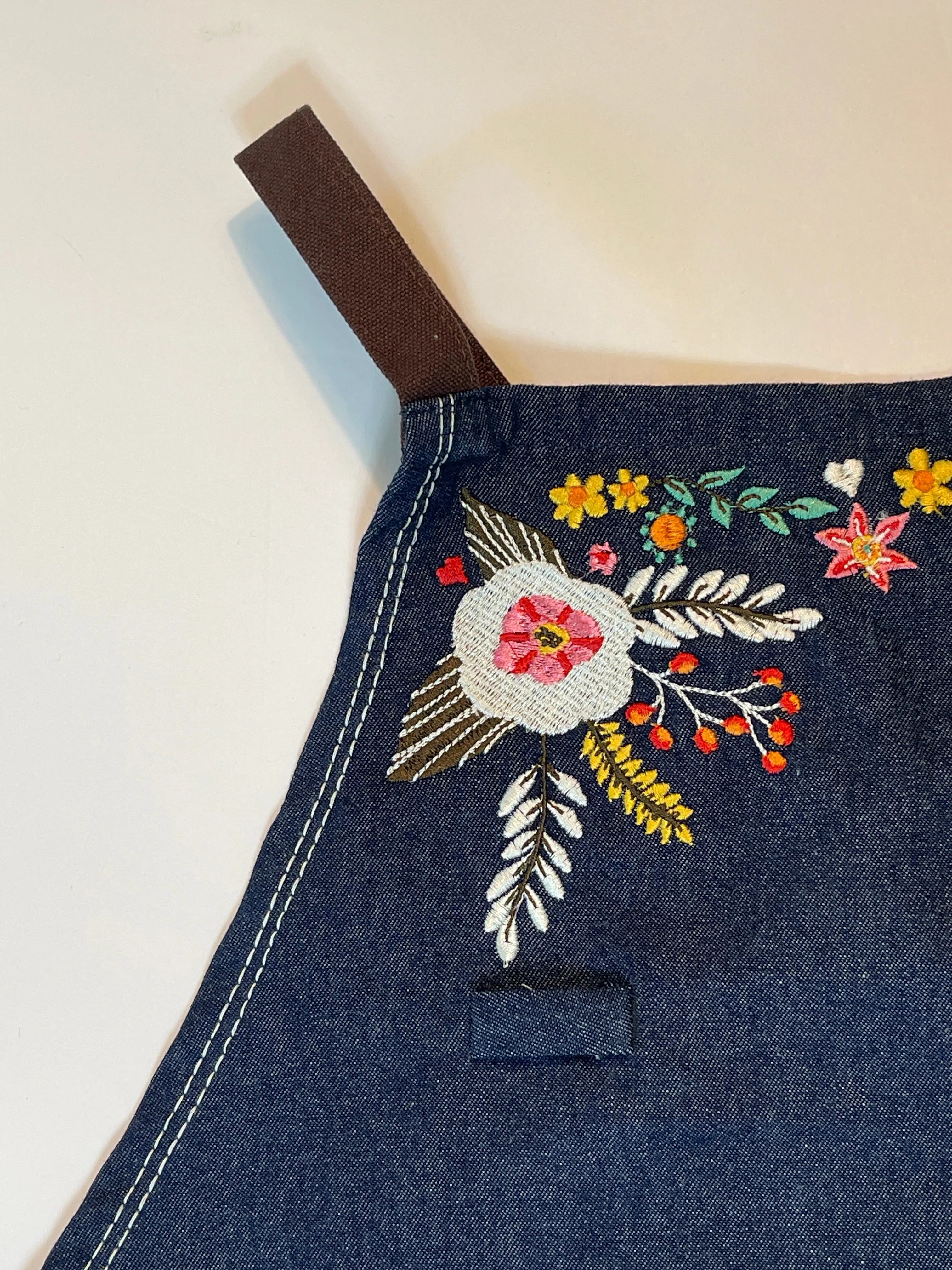 "Solstice" Denim Apron - Womens'