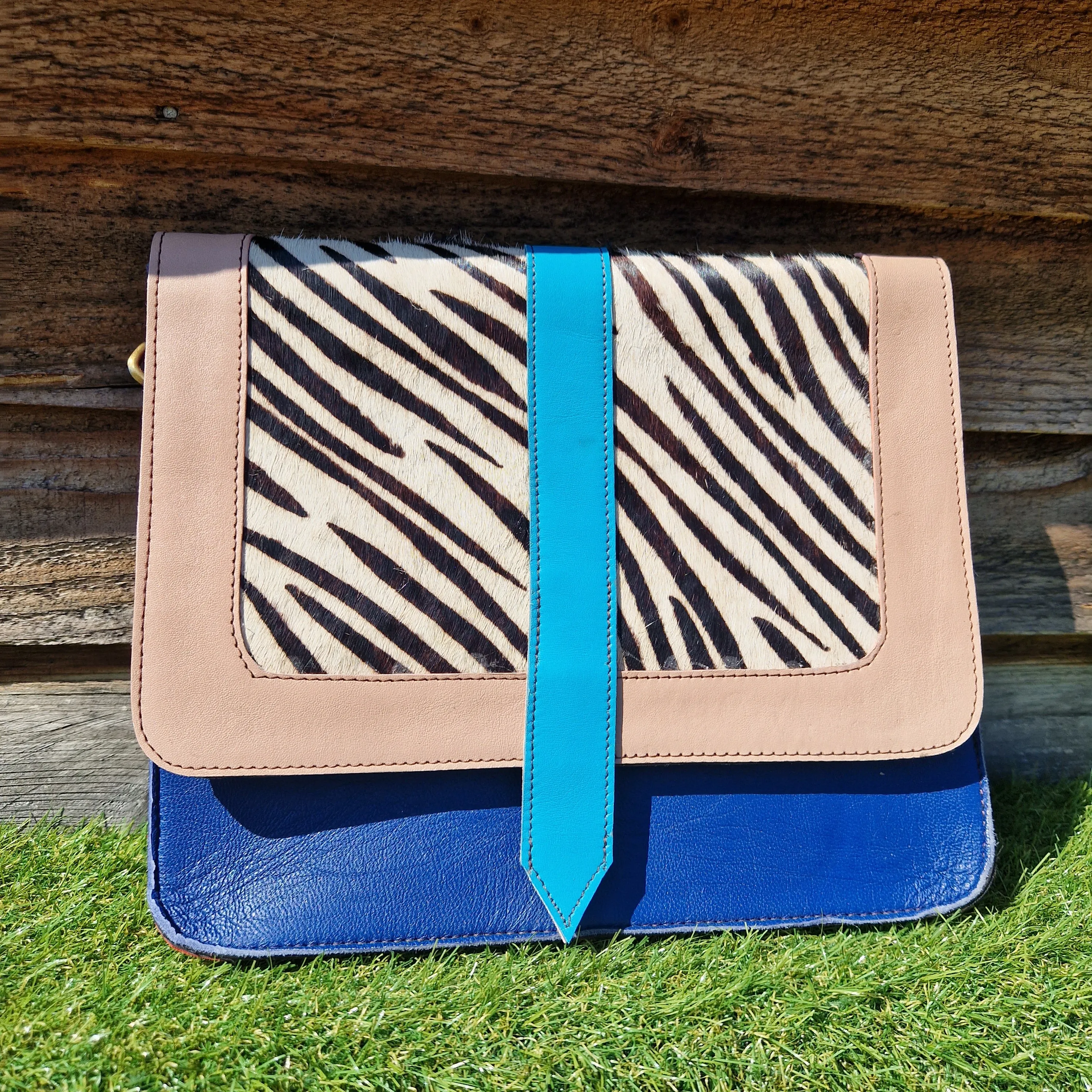Recycled Leather Large Crossbody Handbag 207-106