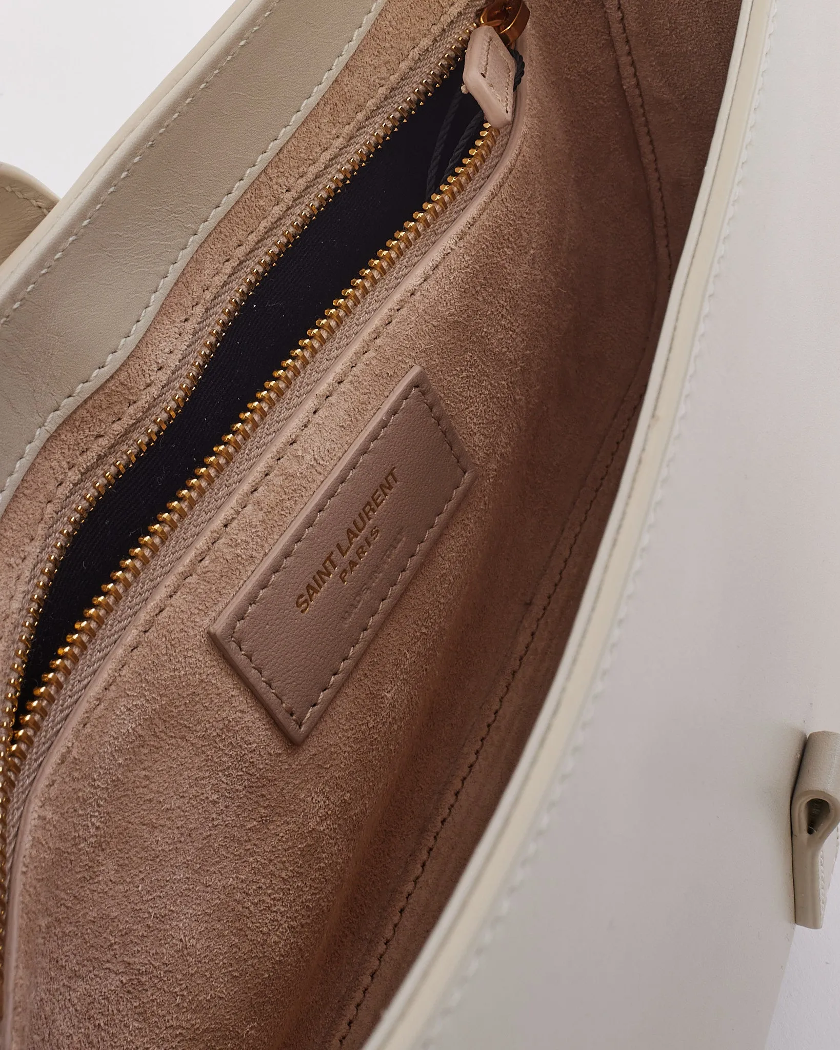 Saint Laurent White "Blanc Vintage" Smooth Leather 5 à 7 Shoulder Bag