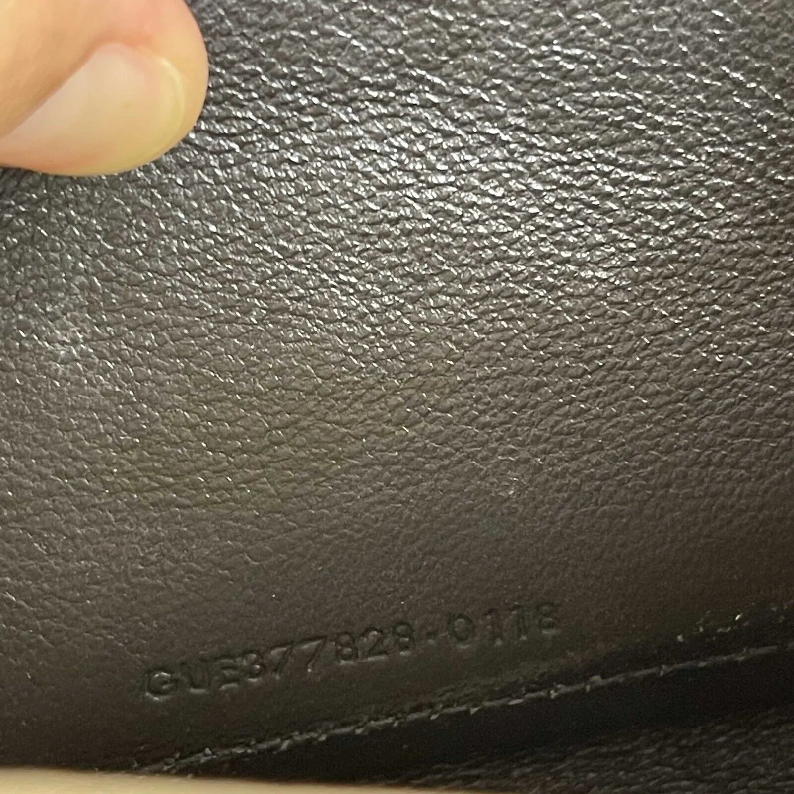 Saint Laurent - YSL Monogramme Grain de Poudre Wallet Chain / Beige Crossbody