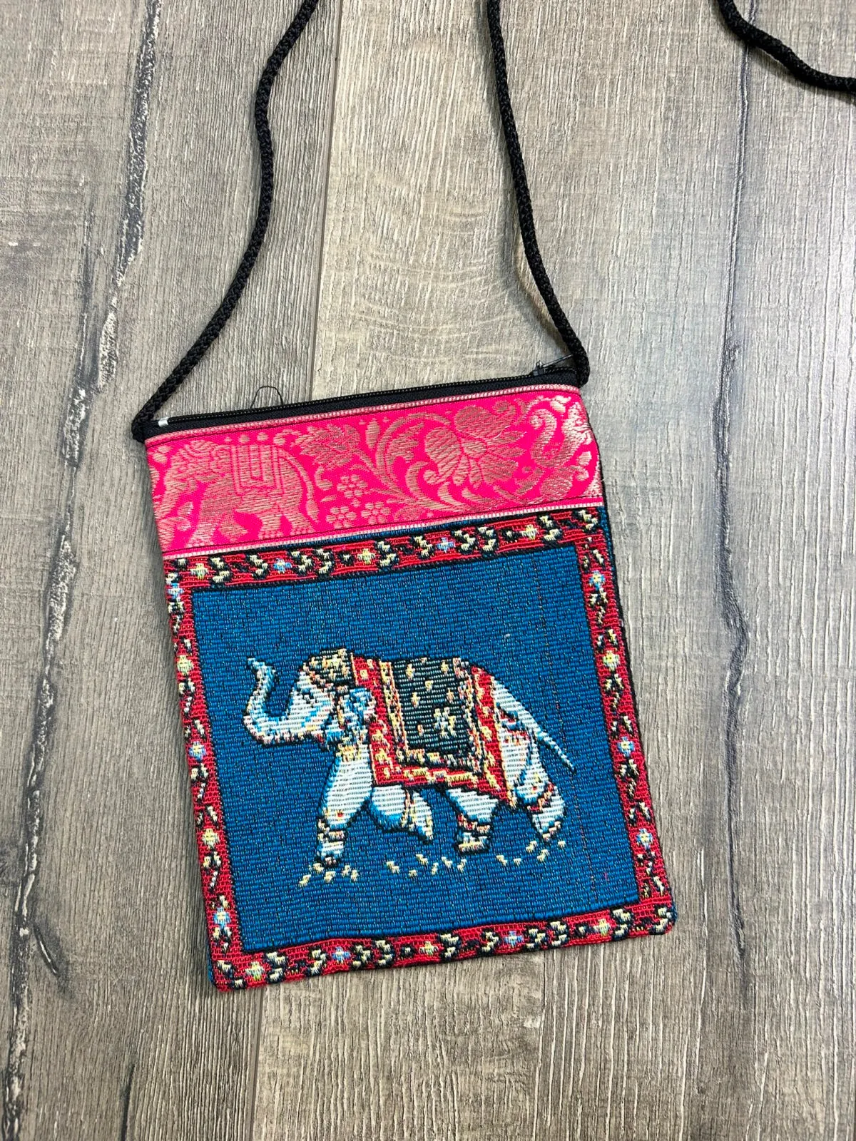 Small Elephant String Bag