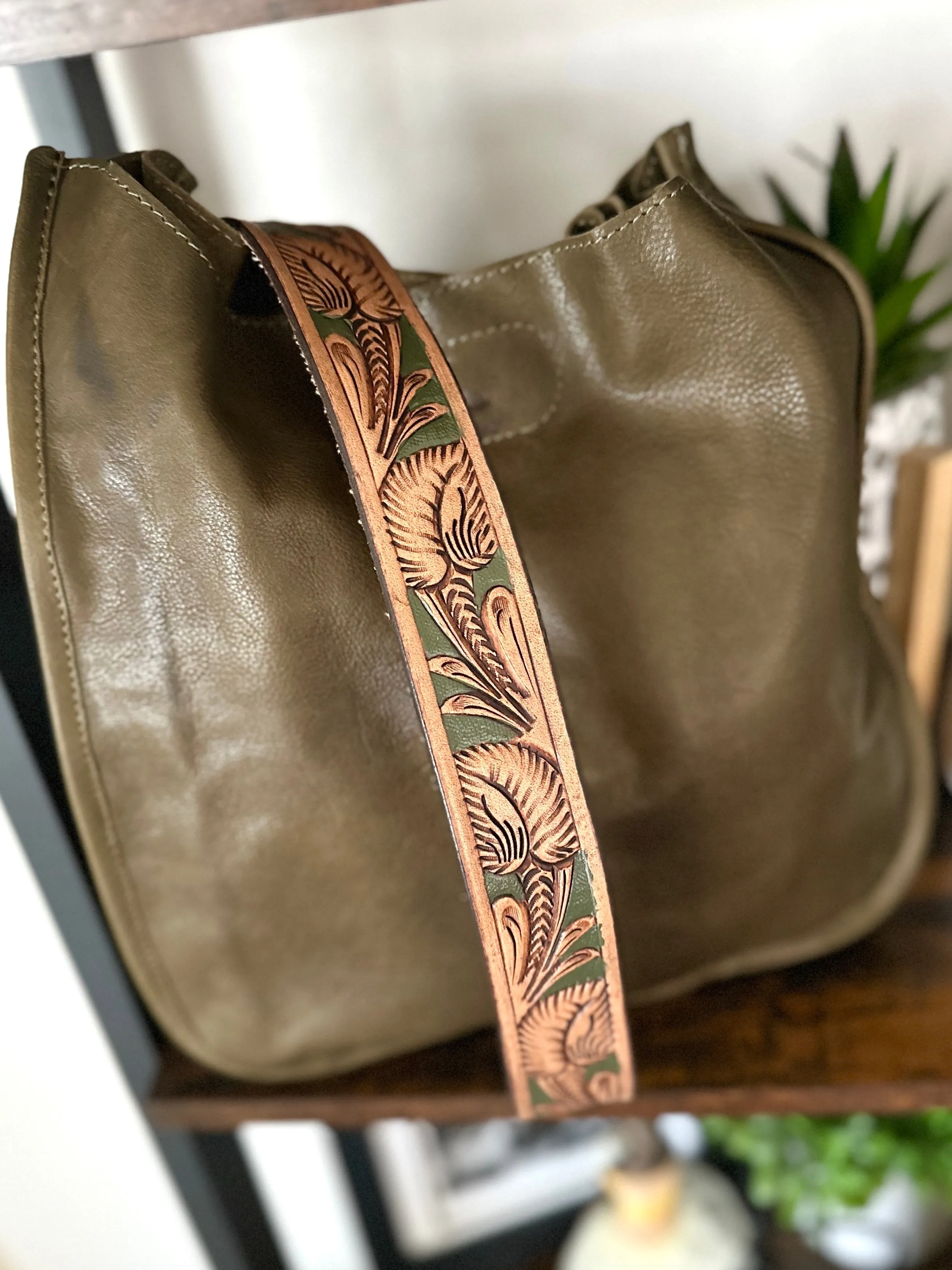 Soft Raw Leather Crossbody Handbag