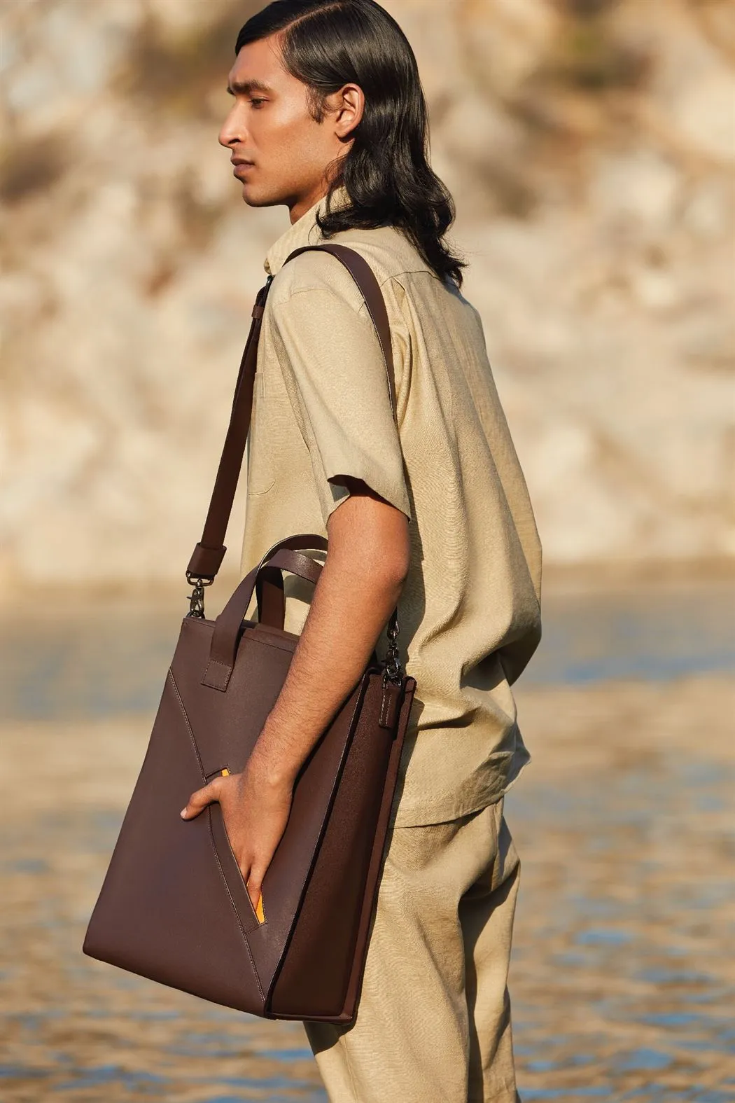 Tanned   I   Pocket Messenger V    Laptop Bag, Tote, Messenger, Crossbody  Umber  TO/PMV-UM  I Leather Bag