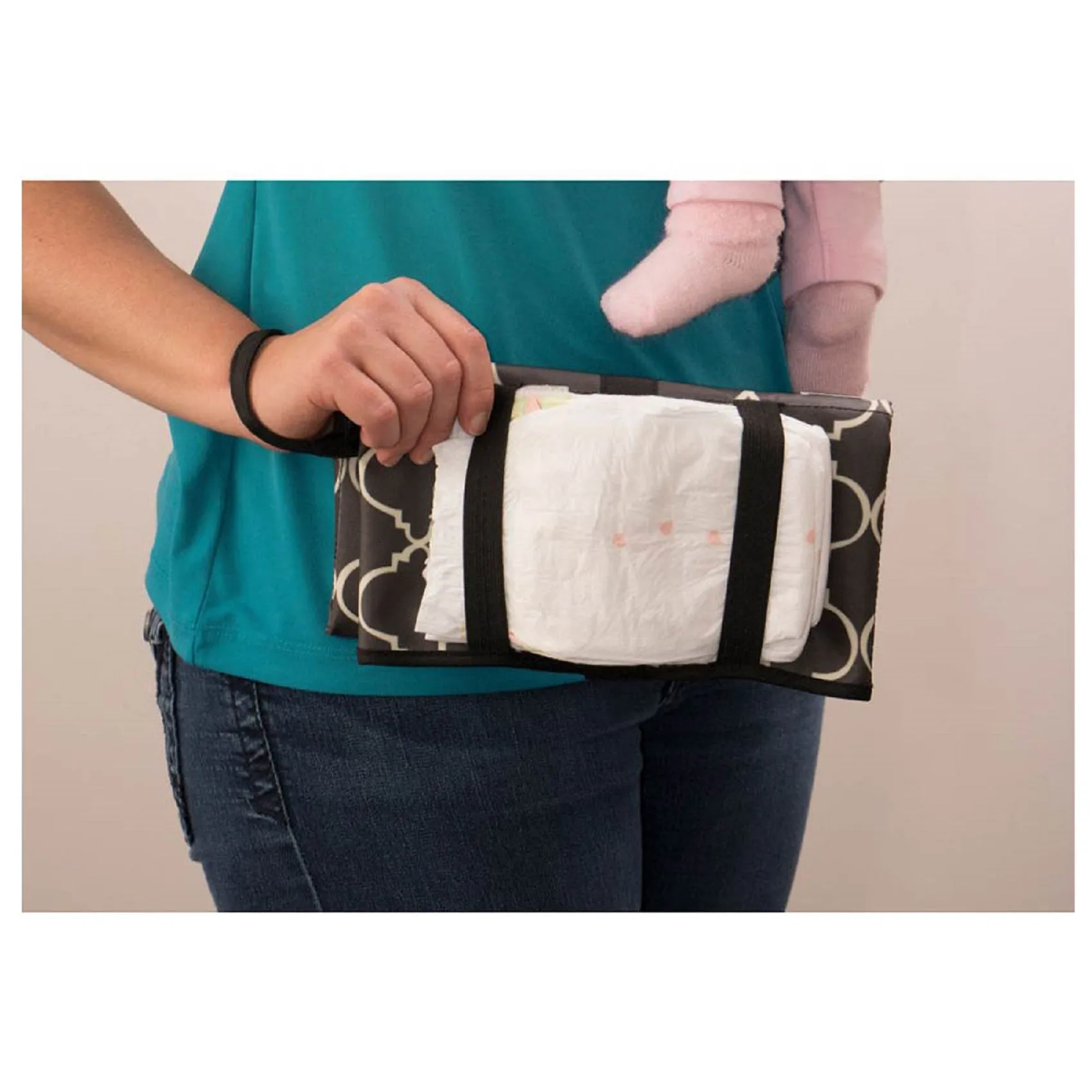 The First Years Baby Changing Clutch | Black Quatro