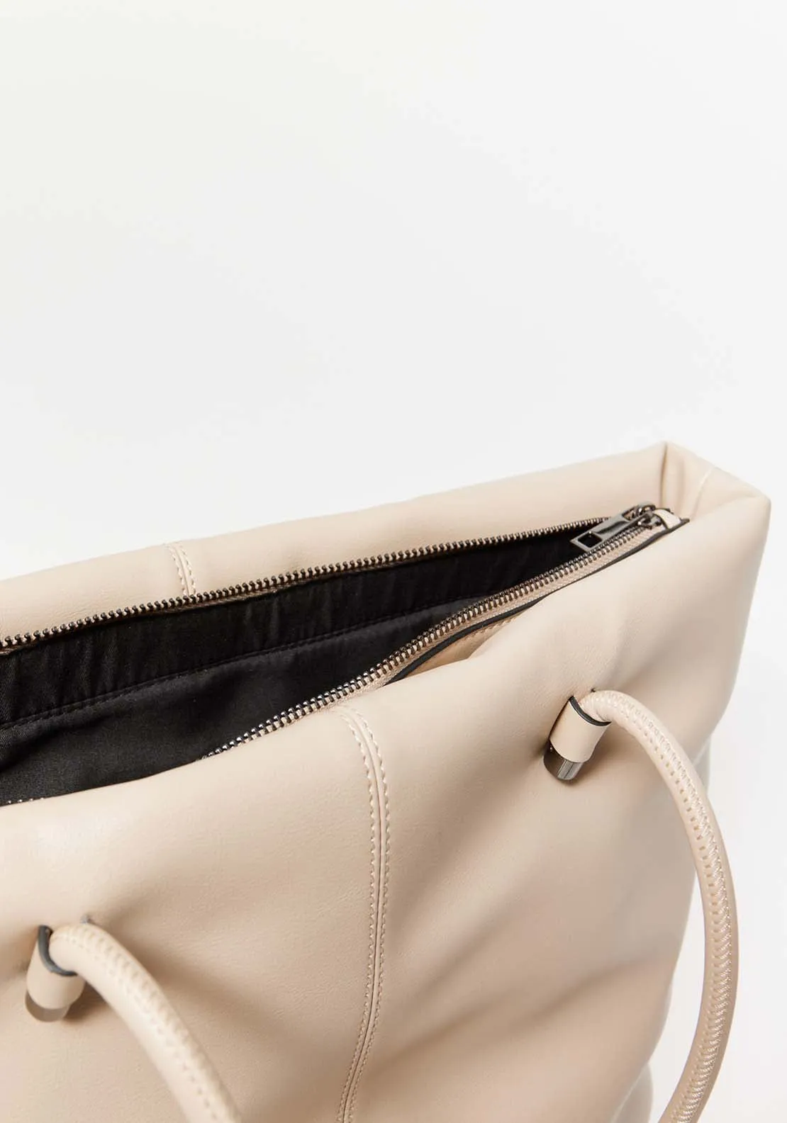 Tubular Handles Bag - Beige